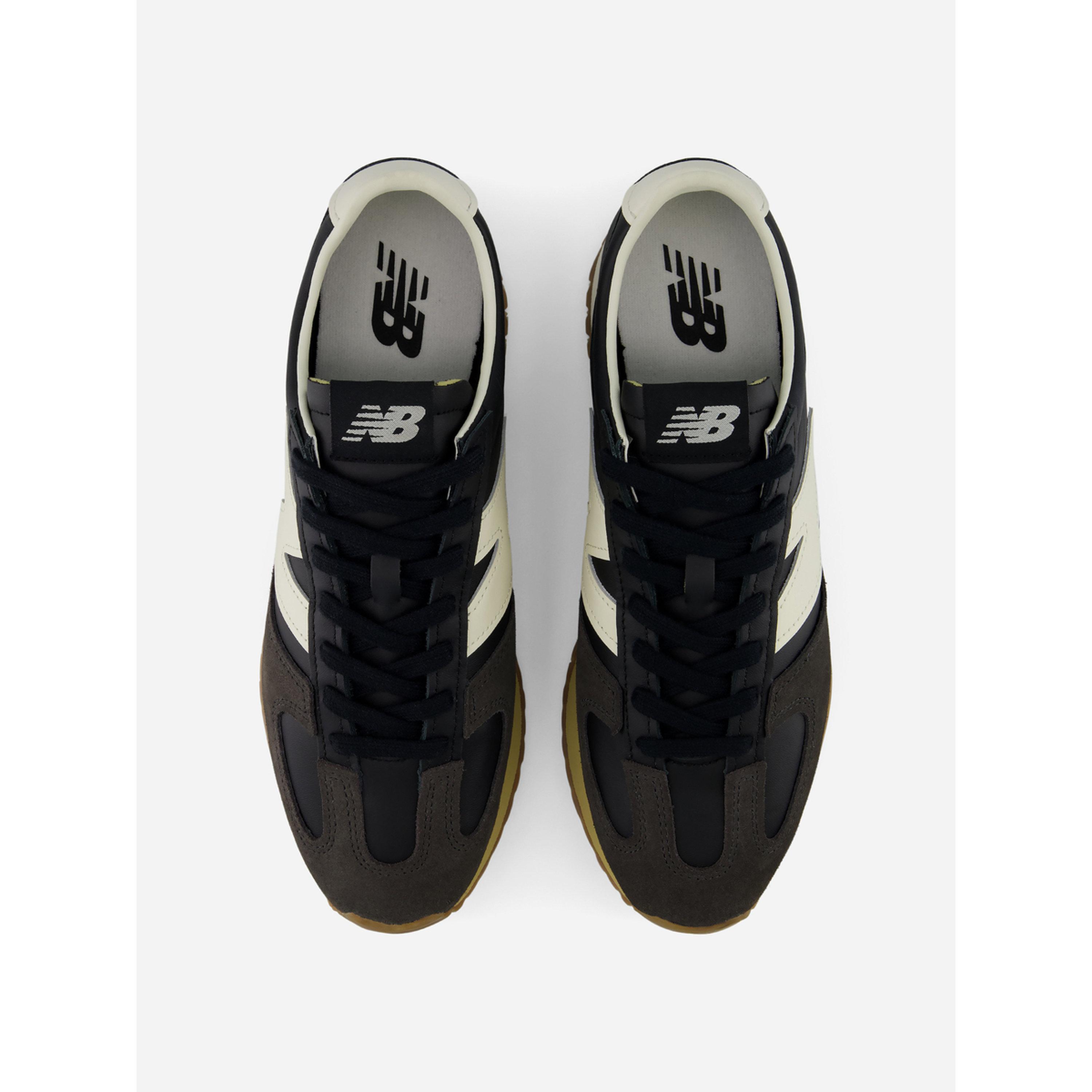 New Balance Black 471 Sneakers-women-shoes-sneakers-image-6
