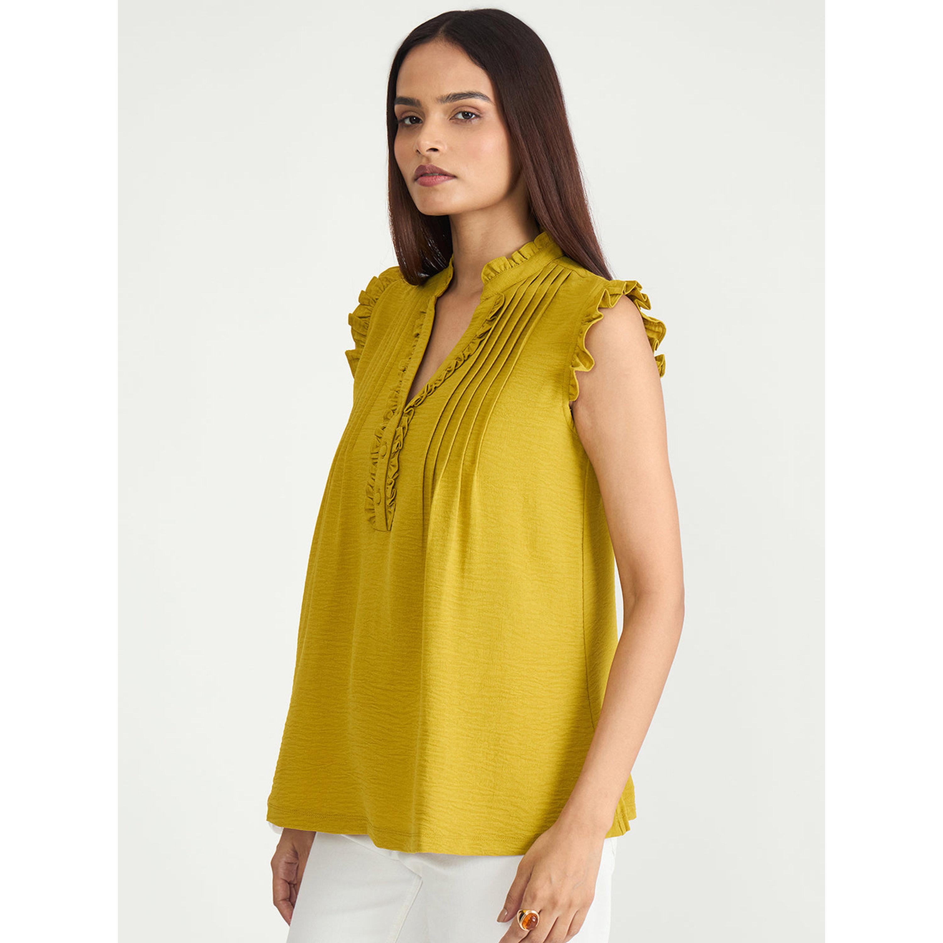 فيميلا × ستايلي - بلوزة بدون أكمام بلون الخردل مع ثنيات دقيقة-women-clothing-shirtsandblouses-blouses-image-3
