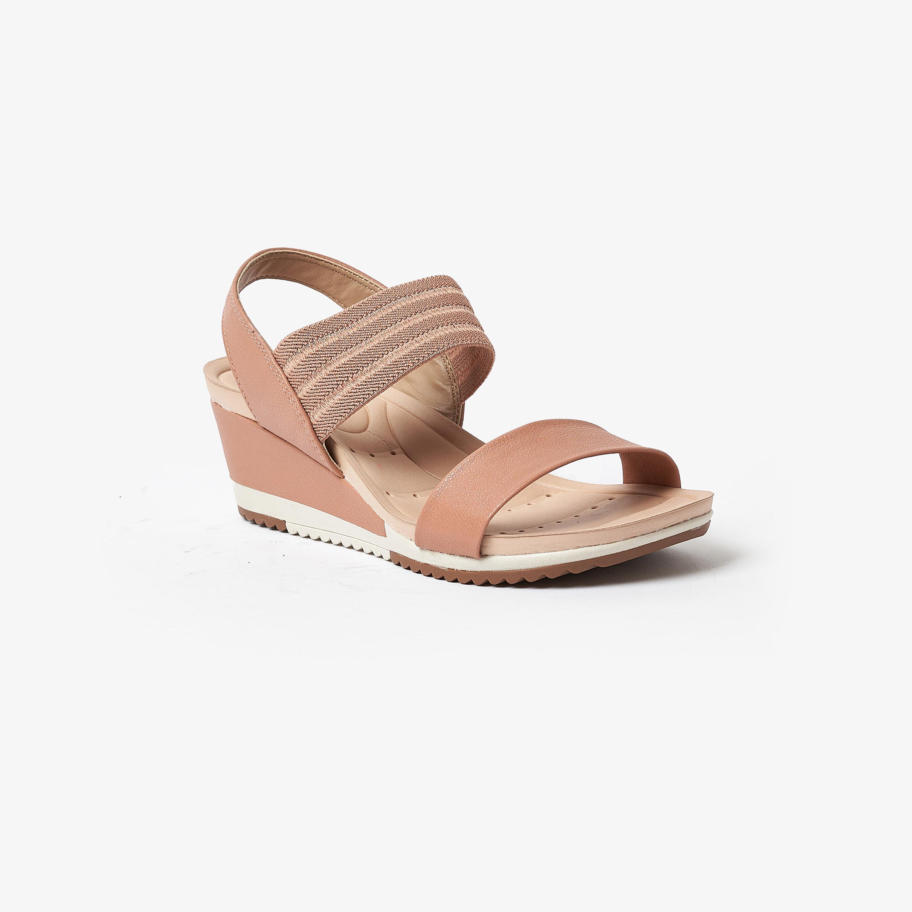 صندل ويدج نسائي من موداري بكعب عريض وحزام خلفي | 7123-107-24456-women-shoes-heels-image-1