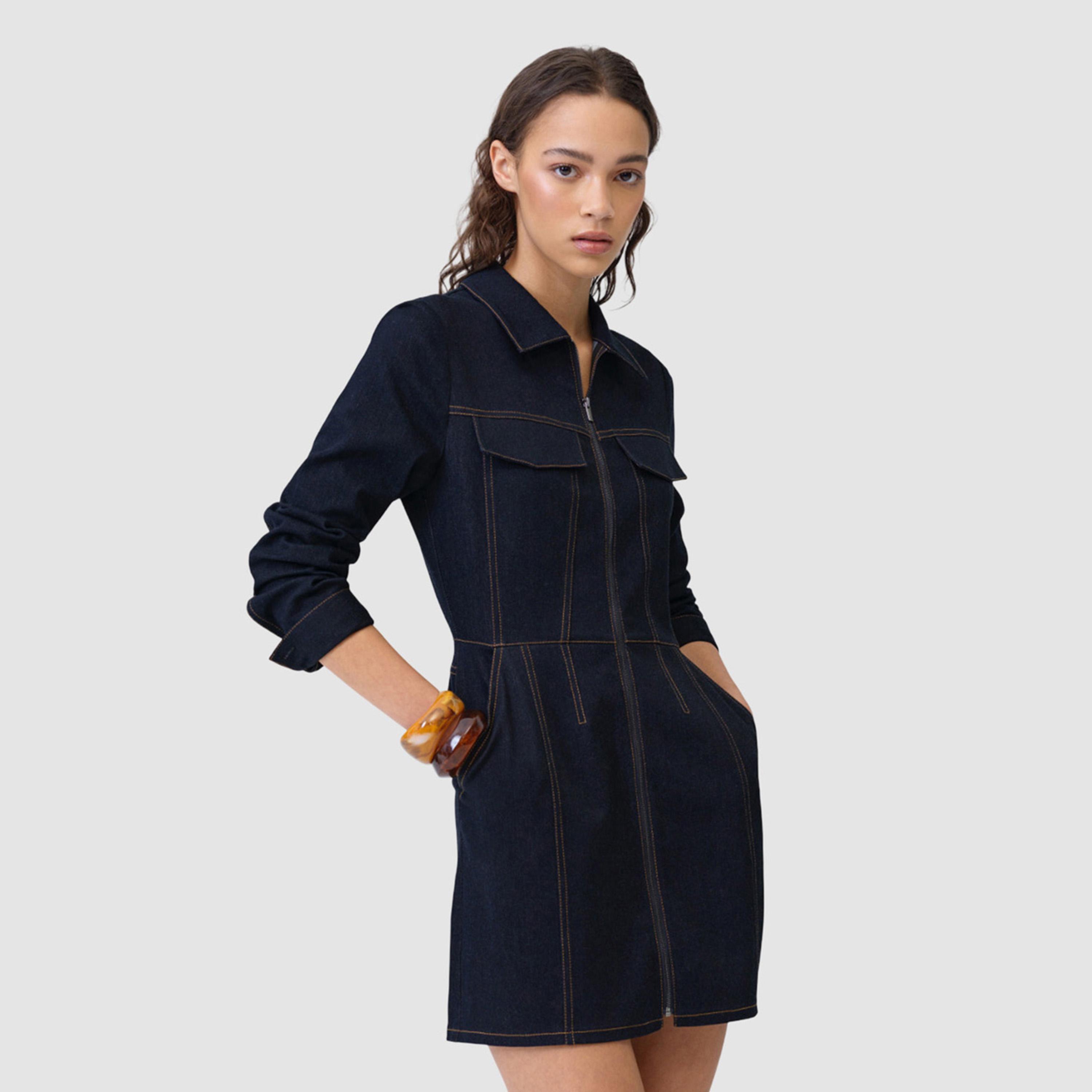 فستان دينيم نسائي قصة "شيث" بياقة وخياطة متباينة لون أزرق داكن من فرينش كونكشن-women-clothing-dresses-image-3