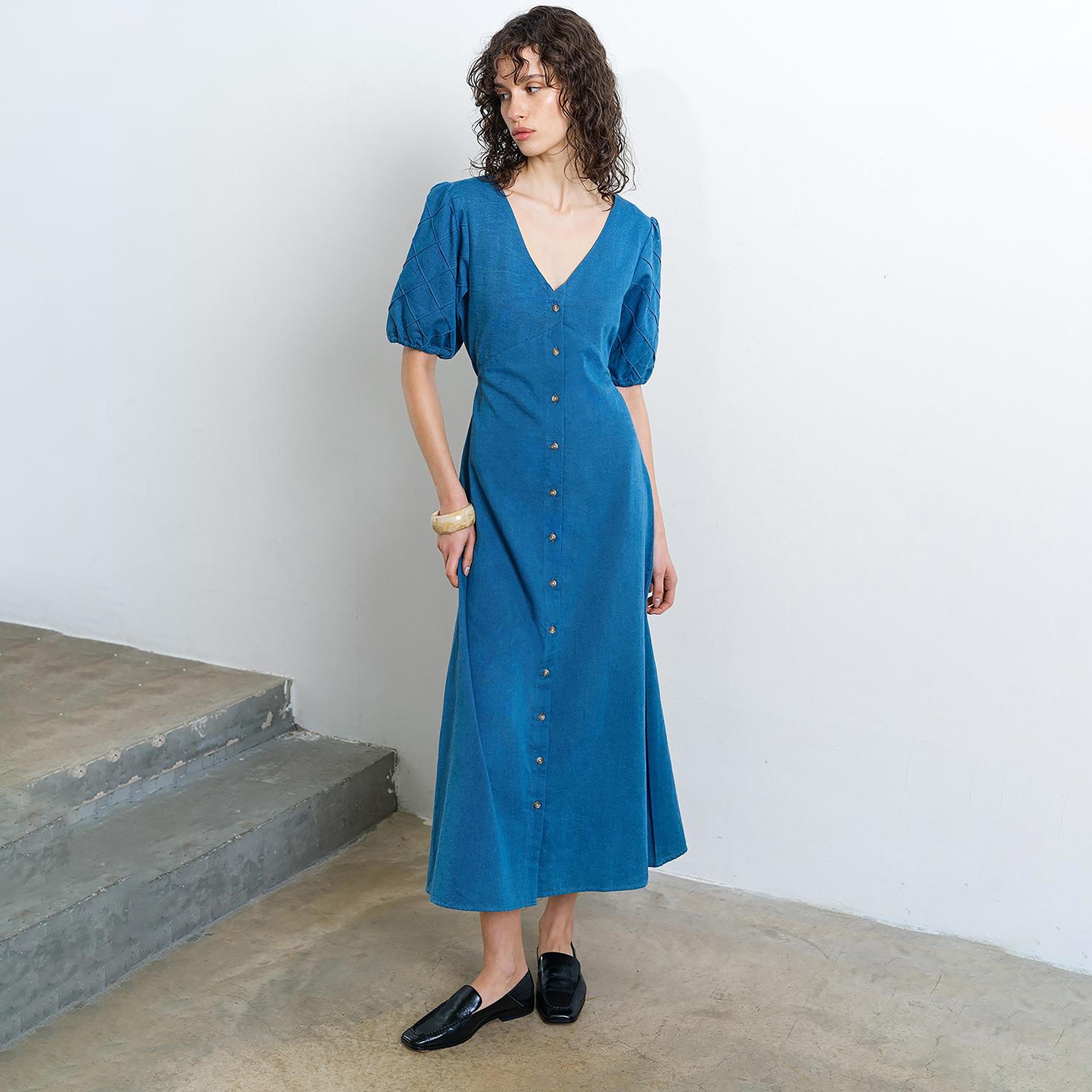 فستان ميدي قطن حريمي بأكمام منتفخة باللون الأزرق من فرينش كونكشن-women-clothing-dresses-image-2