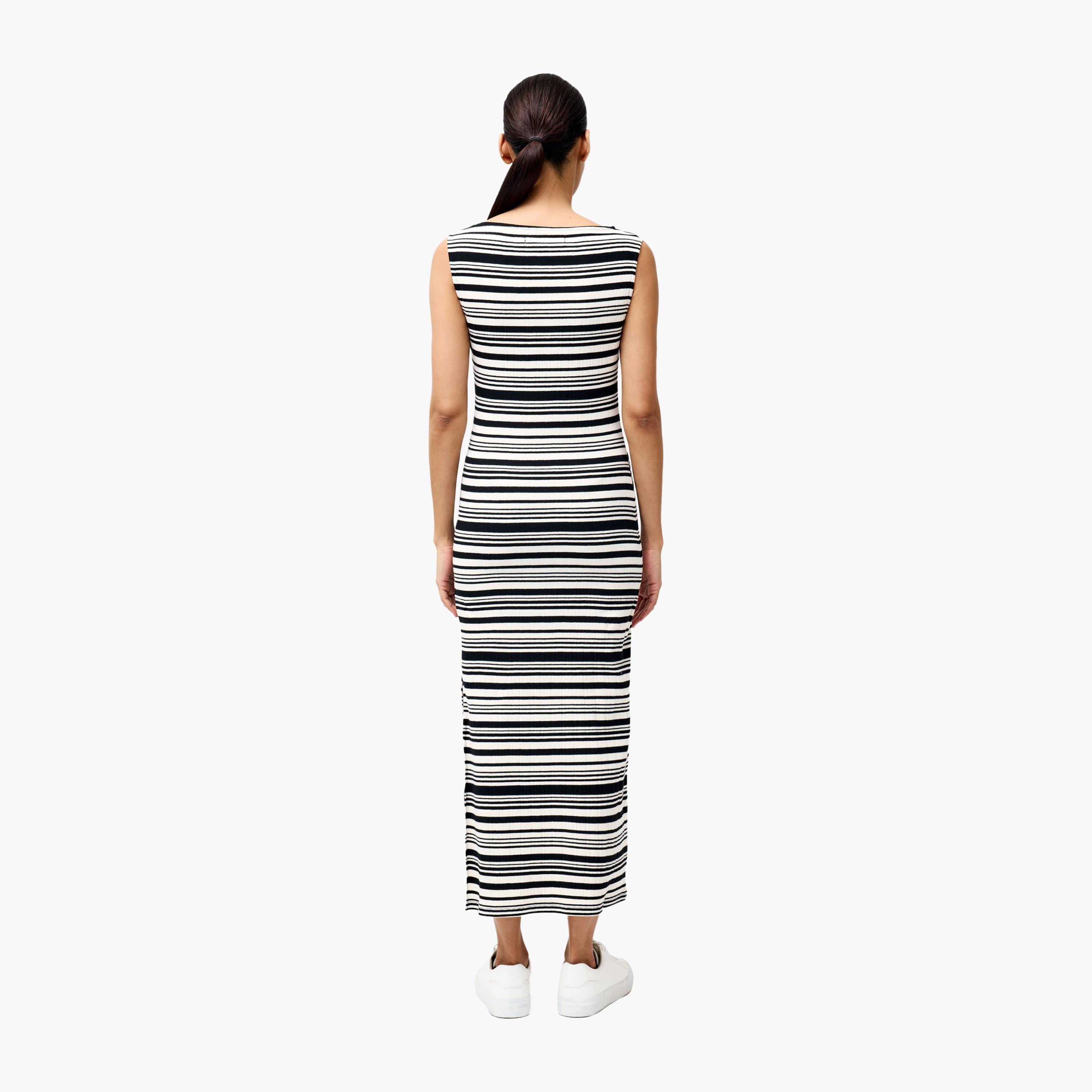 فستان ميدي نسائي أسود مخطط بفتحة جانبية من فرينش كونيكشن-women-clothing-dresses-image-3