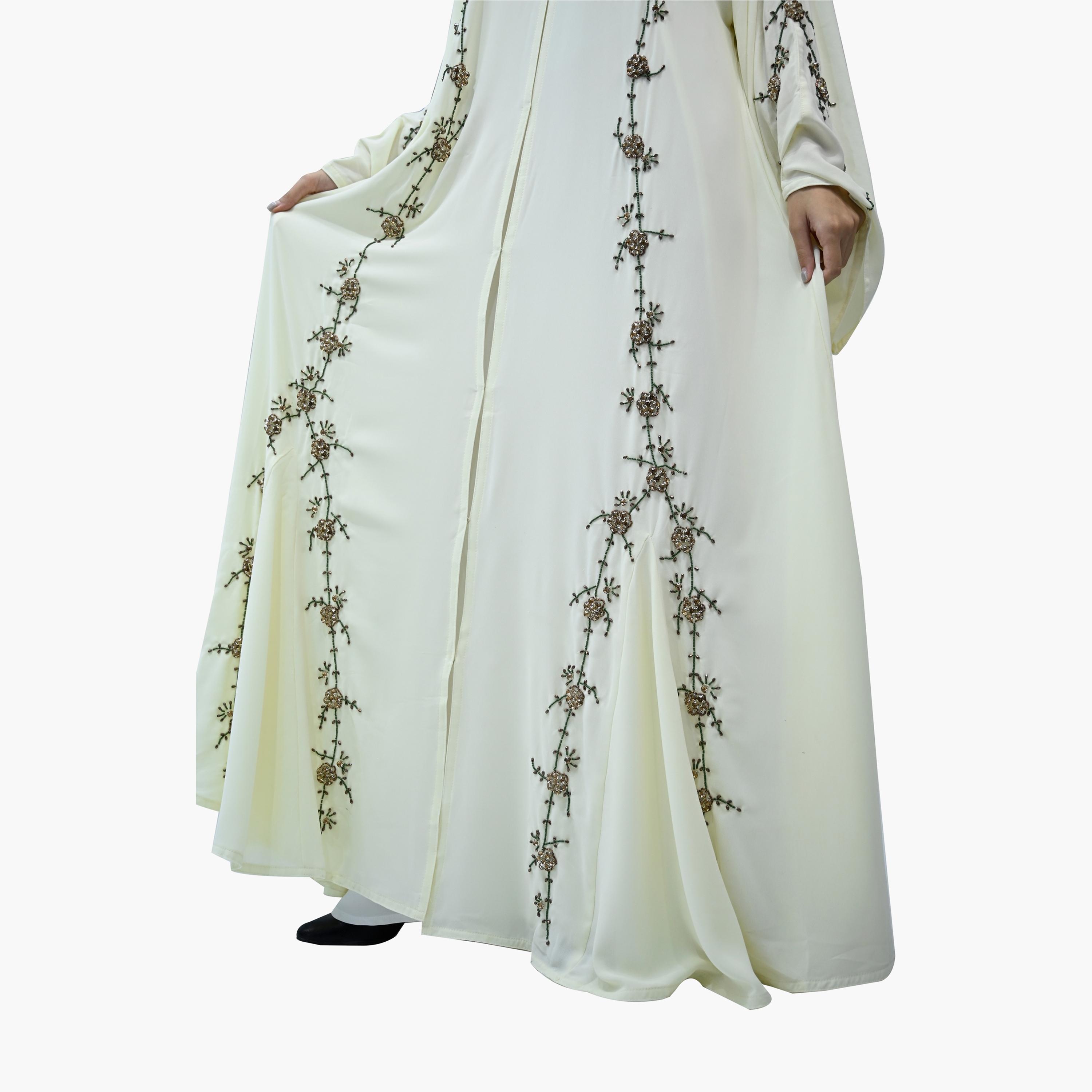 عباية نخبة كريمية بأكمام واسعة وألواح جوديت مطرزة بالخرز والترتر تأتي مع الحجاب-women-arabicclothing-abayas-image-2
