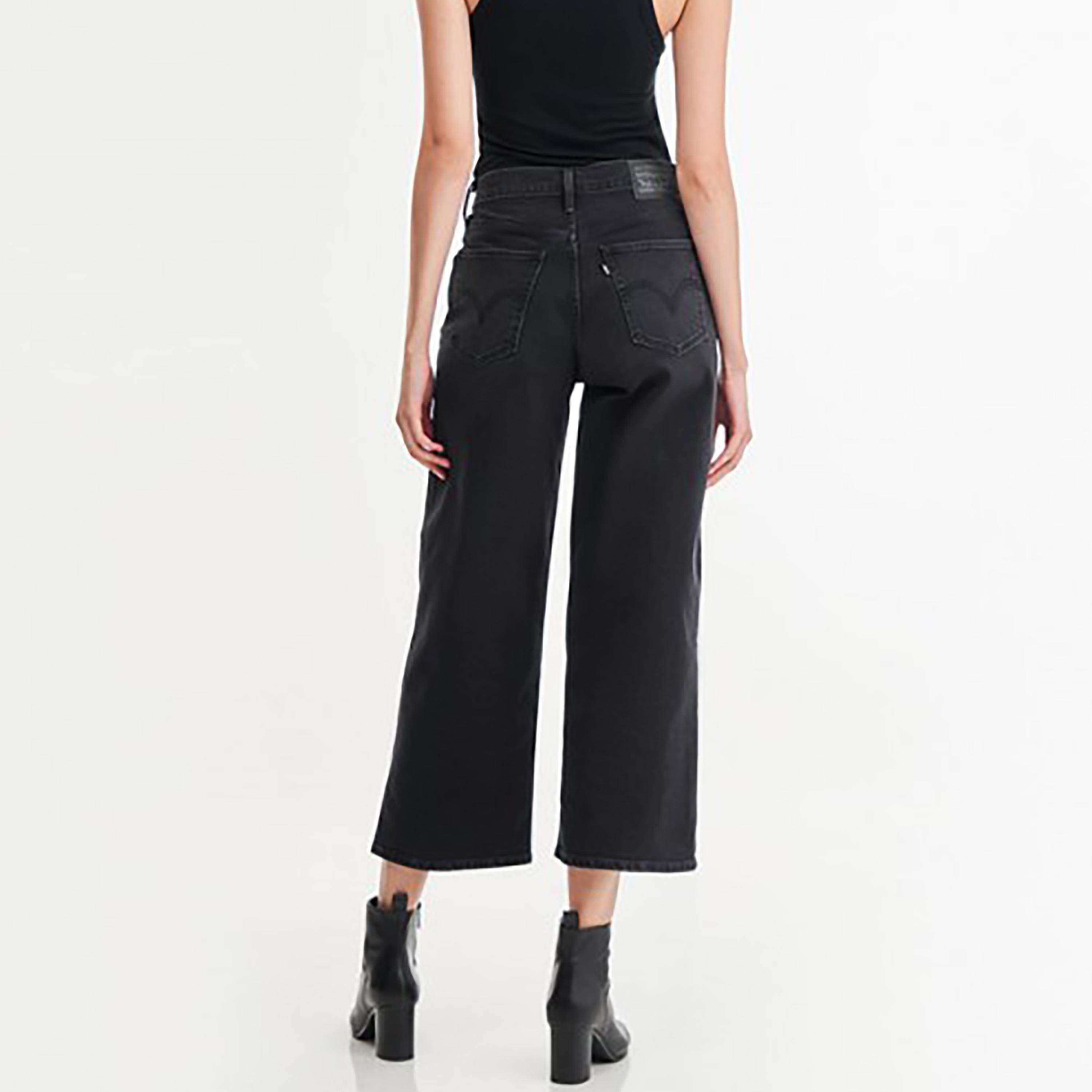بنطال جينز بلون اسود من ليفايز ذو سليم فيت هاي رايز مع واسع الساق-women-clothing-bottoms-jeans-image-3