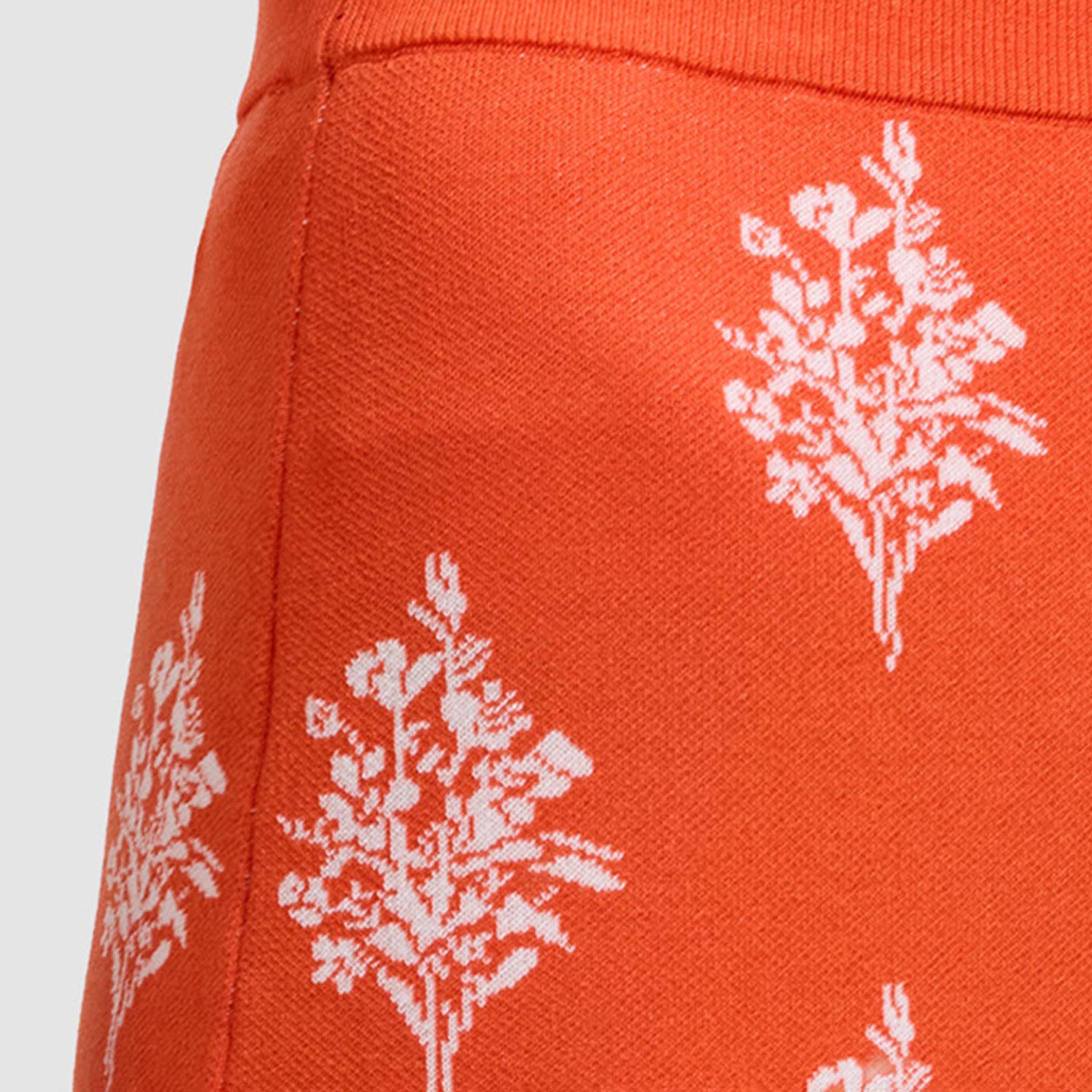 تنورة ميدي نسائية مستقيمة بفتحة وطبعة زهور لون برتقالي من فرينش كونكشن-women-clothing-bottoms-skirts-image-4