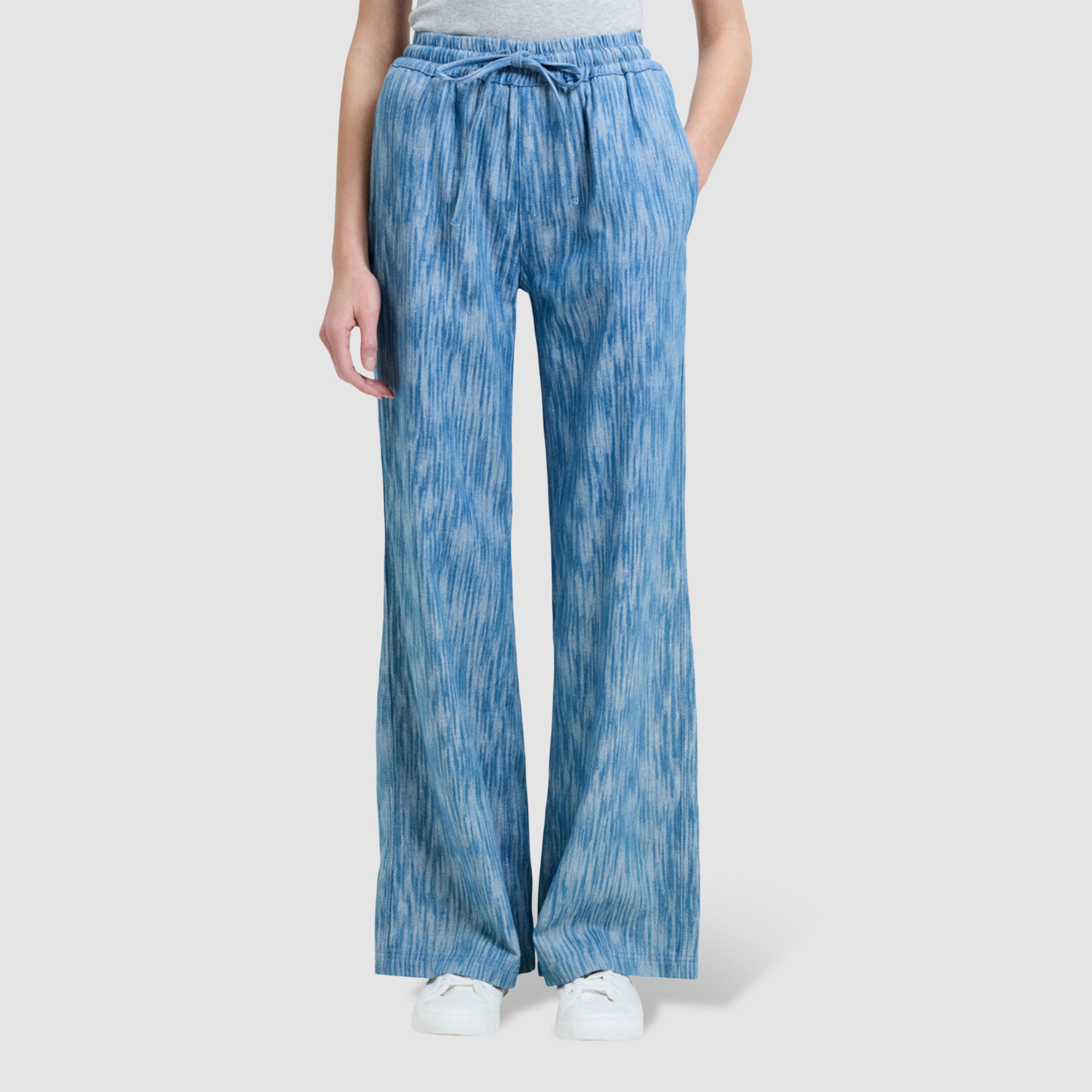بنطلون نسائي أرجل واسعة بتأثير غسيل "واشد" لون أزرق من فرينش كونكشن-women-clothing-bottoms-trousers-image-1