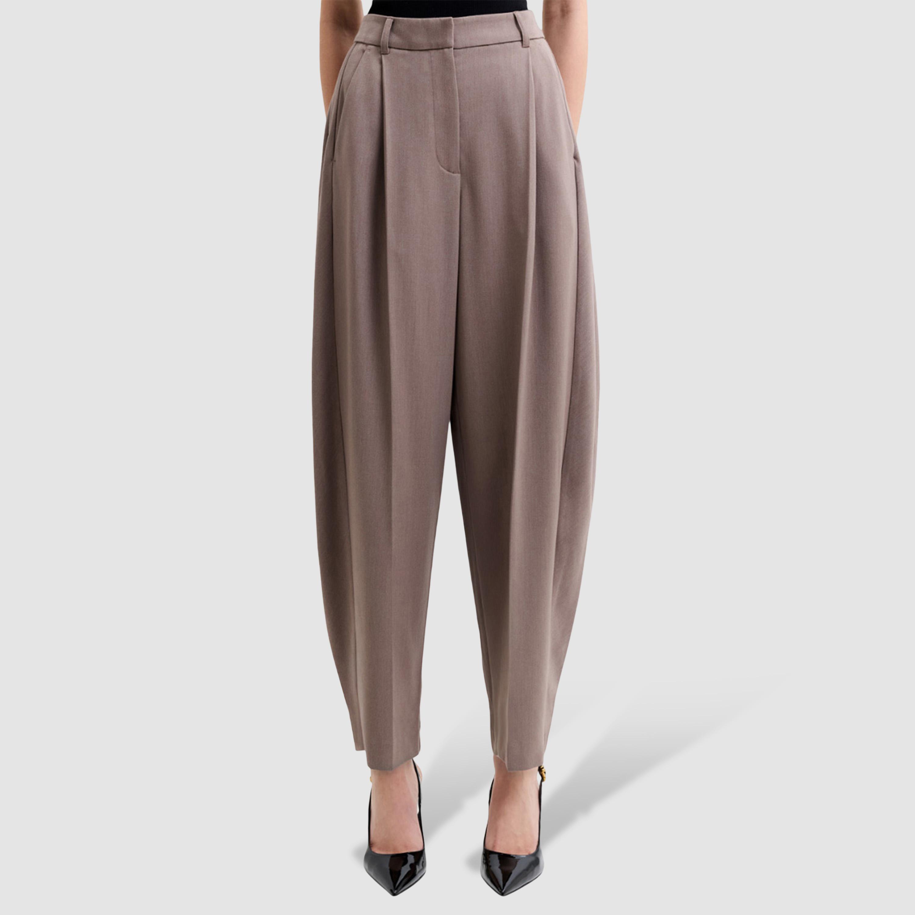 بنطلون نسائي قصة برميلية "باريل كت" لون بني من فرينش كونكشن-women-clothing-bottoms-trousers-image-1