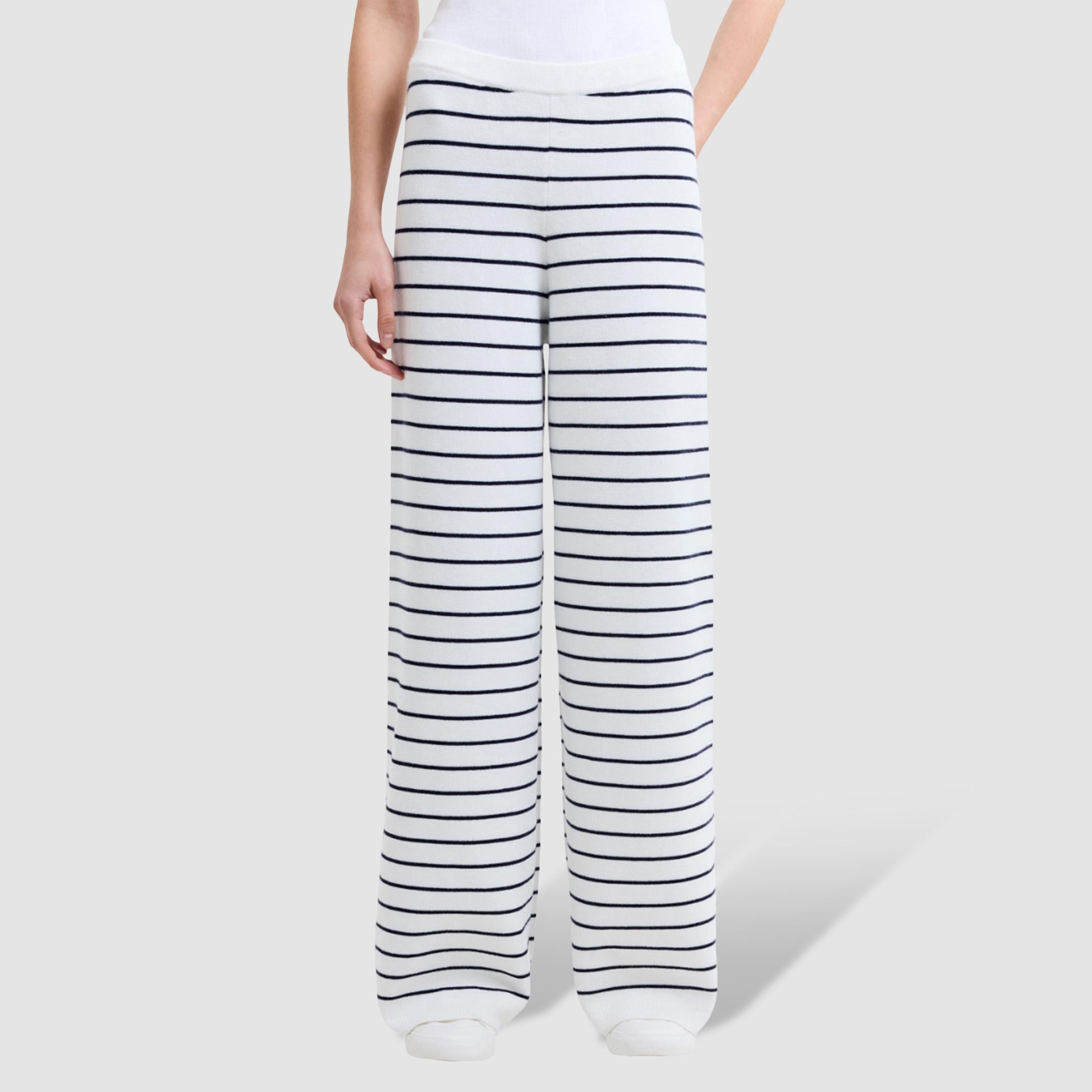 بنطلون نسائي مستقيم ومخطط لون أبيض من فرينش كونكشن-women-clothing-bottoms-trousers-image-1