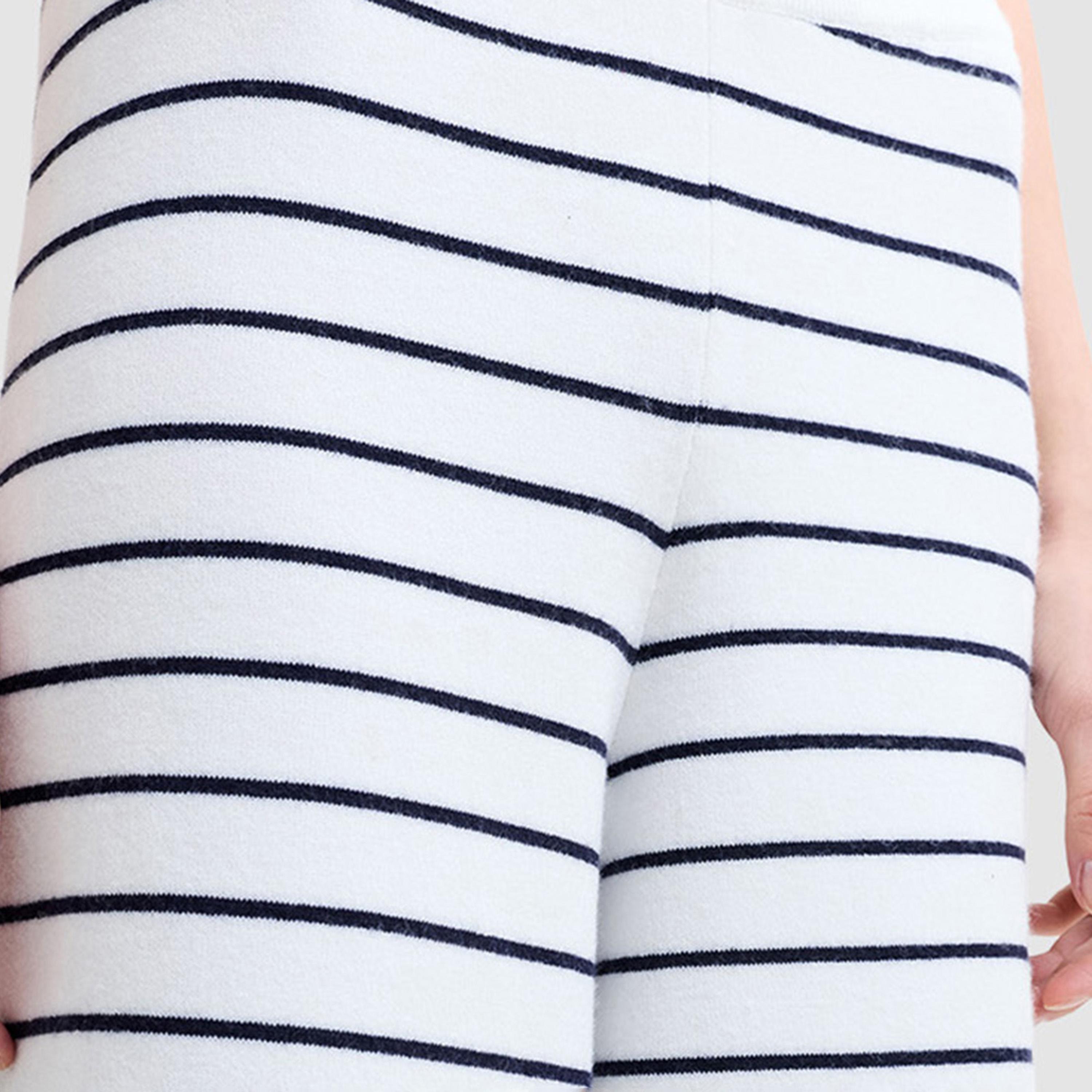 بنطلون نسائي مستقيم ومخطط لون أبيض من فرينش كونكشن-women-clothing-bottoms-trousers-image-5