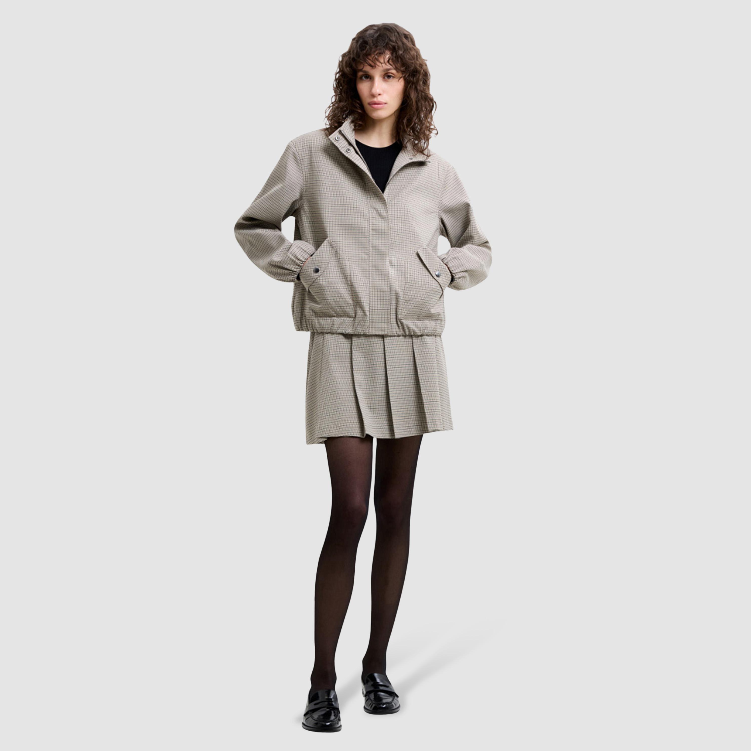 جاكيت نسائي برقبة عالية ونقشة مربعات دقيقة "ميكرو تشيكد" لون بيج من فرينش كونكشن-women-winterwear-coatsandjackets-jackets-image-2