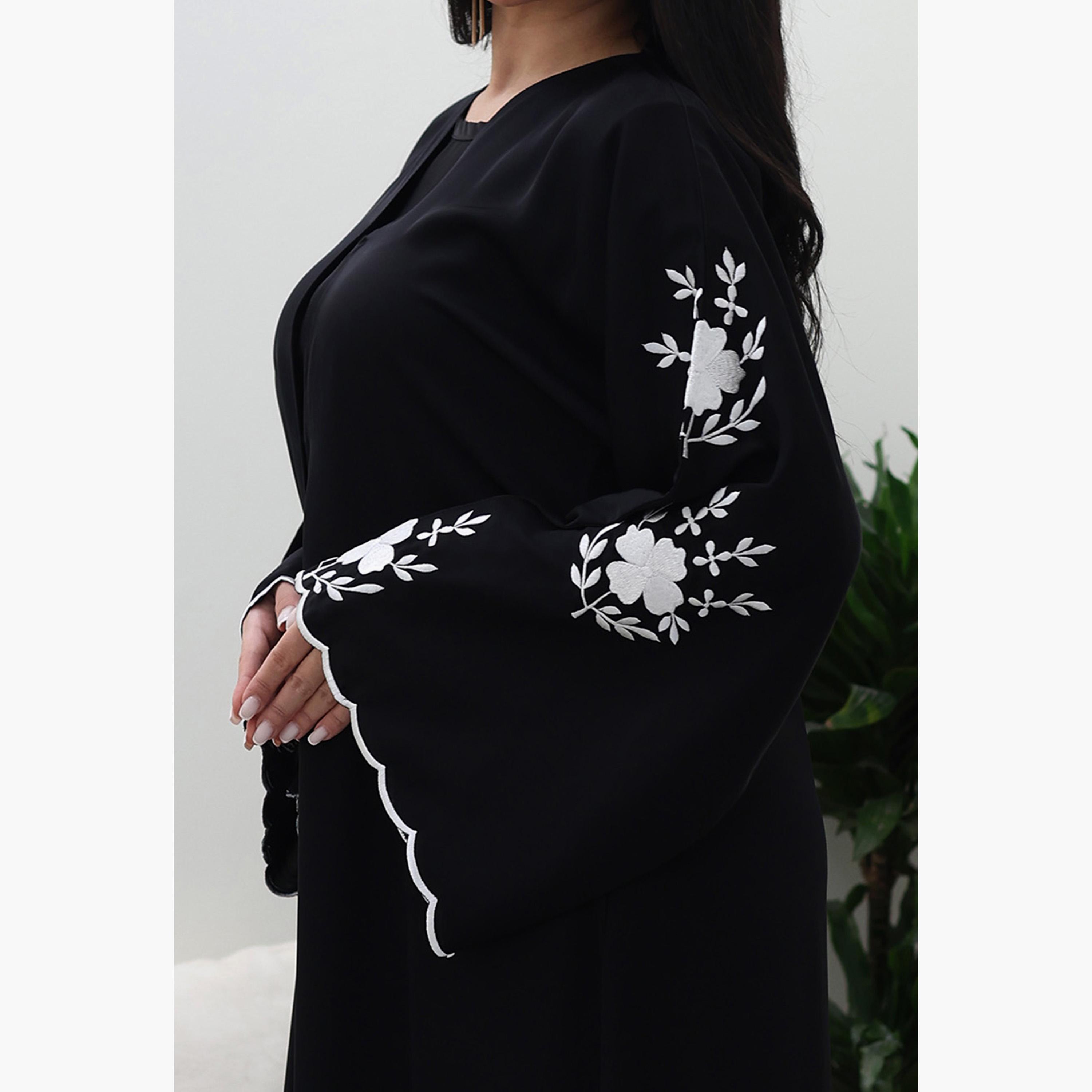 Nukhbaa Black Floral Embroidered Flared Sleeves Nida Women's Evening Abaya-women-arabicclothing-abayas-image-4