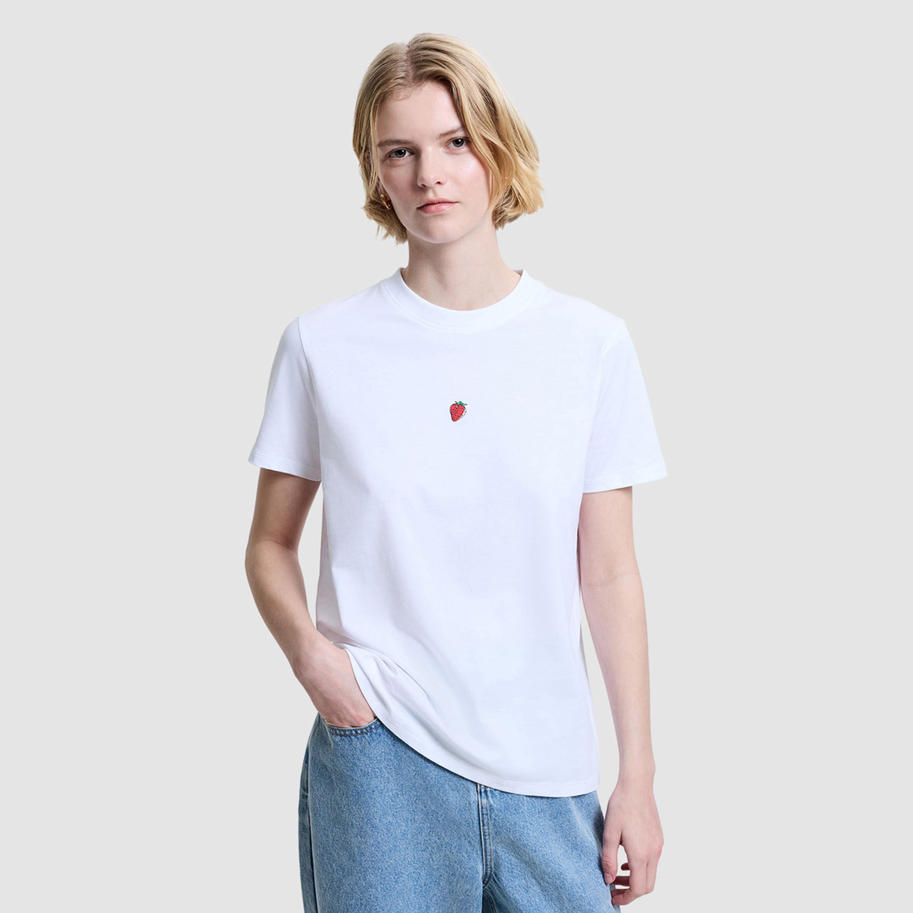 تيشيرت نسائي قطن بياقة مستديرة وطبعة غرافيك لون أبيض من فرينش كونكشن-women-clothing-tshirts-image-1