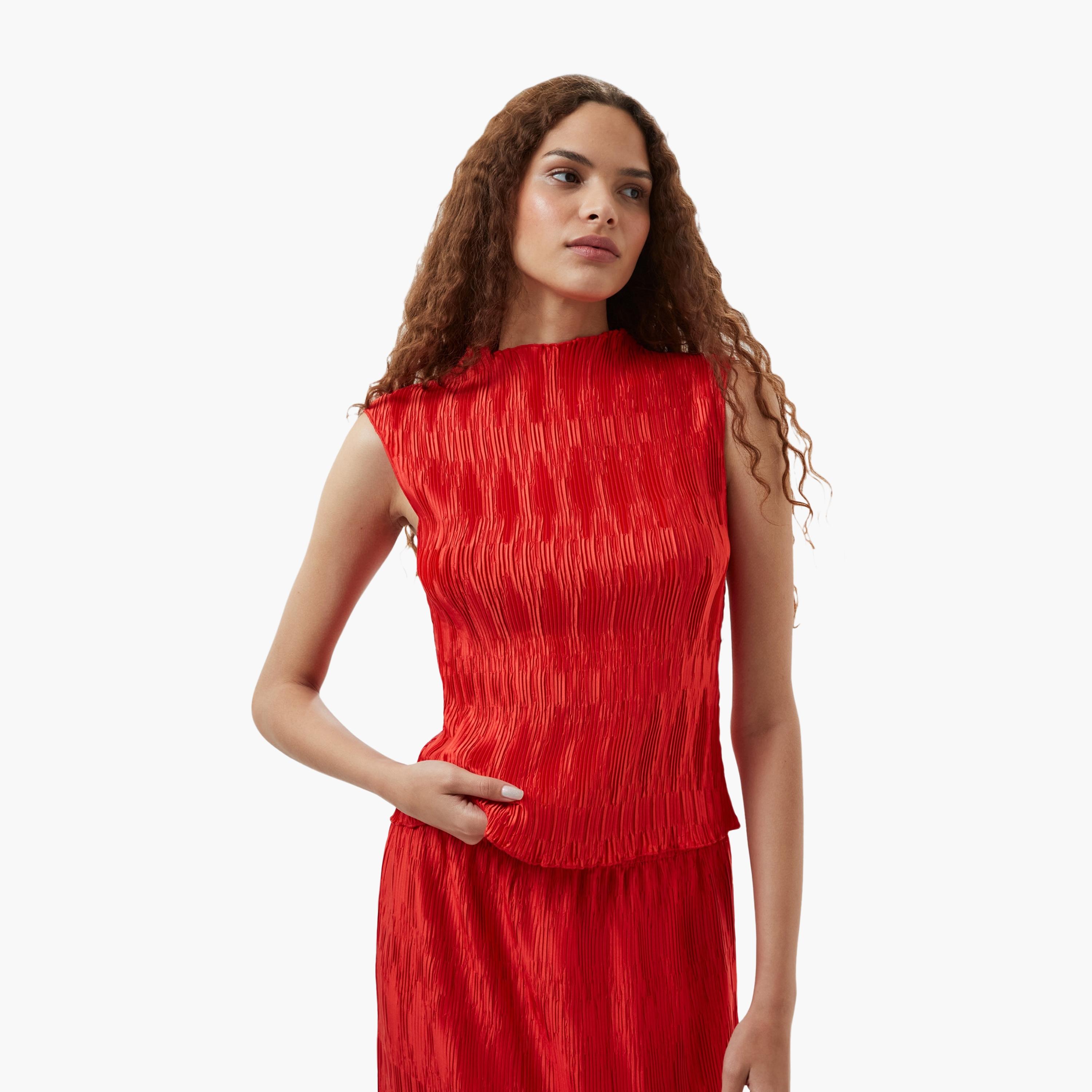بلوزة نسائية حمراء مكشكشة بياقة عالية من فرينش كونيكشن-women-clothing-shirtsandblouses-blouses-image-1