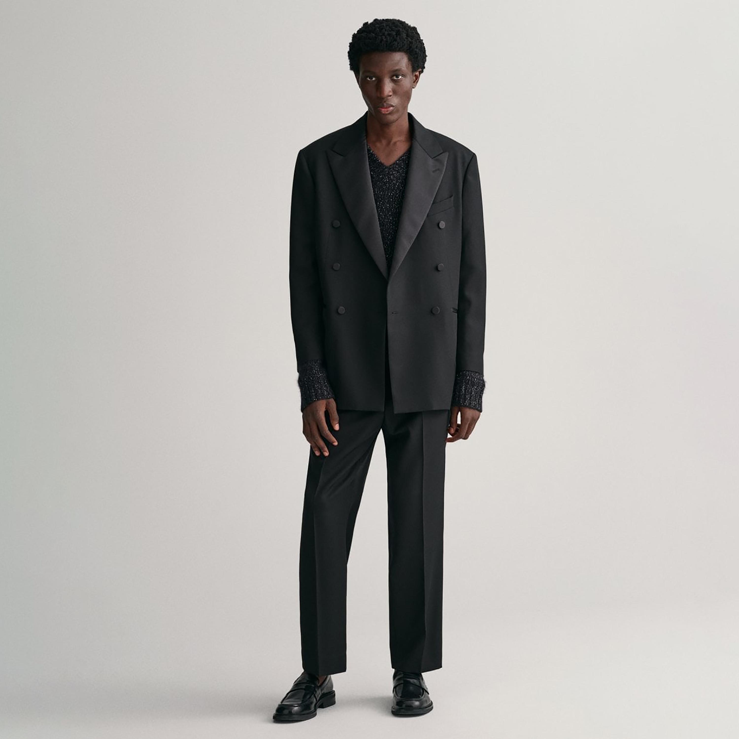 Gant Plain Peak Lapel Double-Breasted Tuxedo Blazer-men-winterwear-jacketsandblazers-image-2