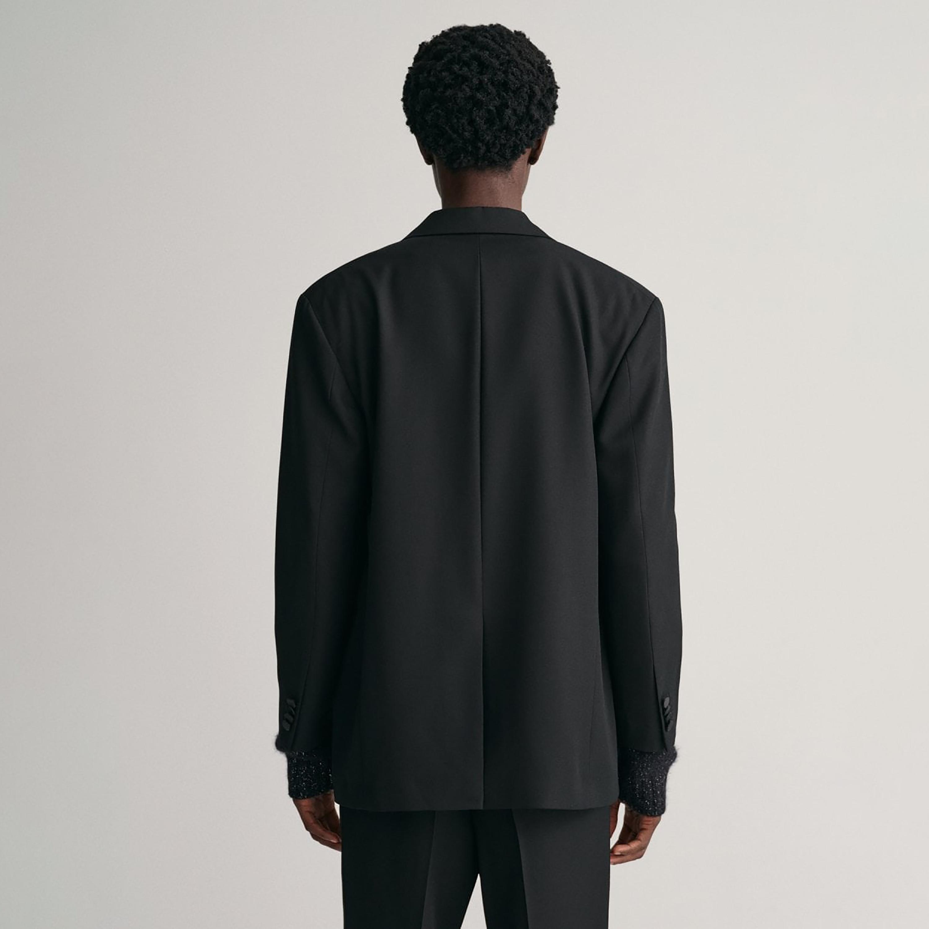 Gant Plain Peak Lapel Double-Breasted Tuxedo Blazer-men-winterwear-jacketsandblazers-image-4