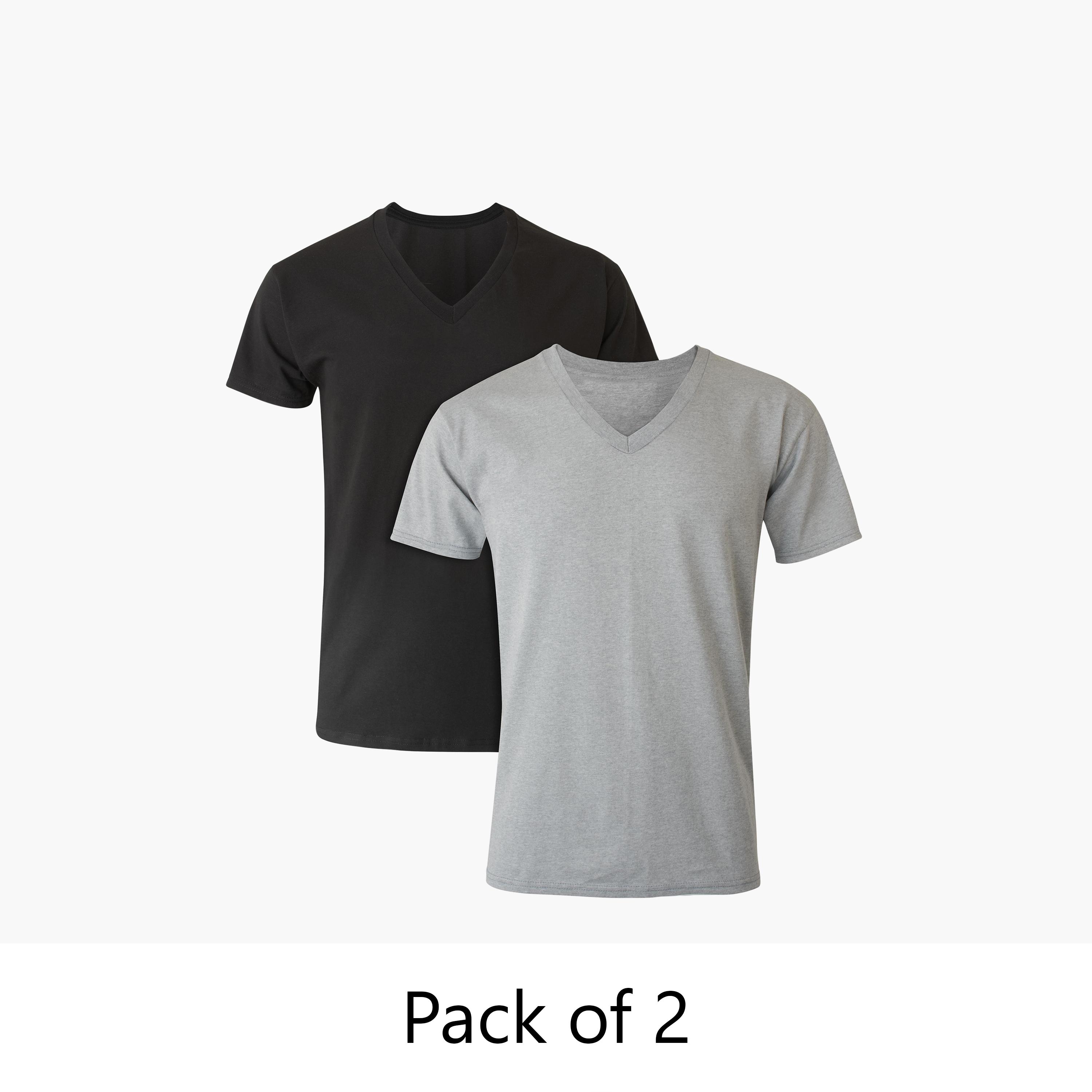 تيشيرت رجالي سادة بياقة V وأكمام قصيرة من هانيس-men-clothing-tshirtsandpolos-tshirts-image-1