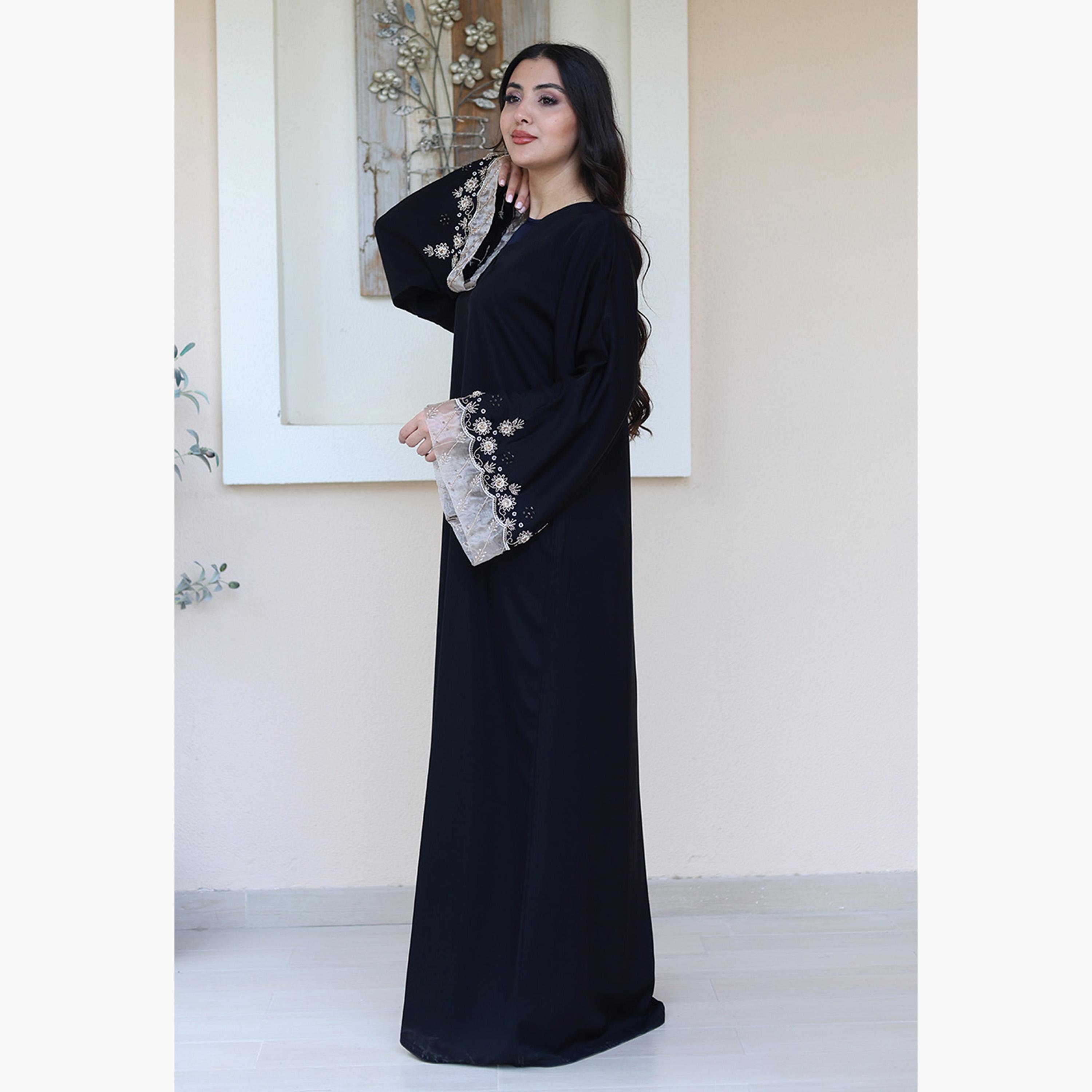 عباءة سهرة نسائية سوداء مطرزة بالخرز من قماش نيدا بأكمام واسعة من نُخبة-women-arabicclothing-abayas-image-4