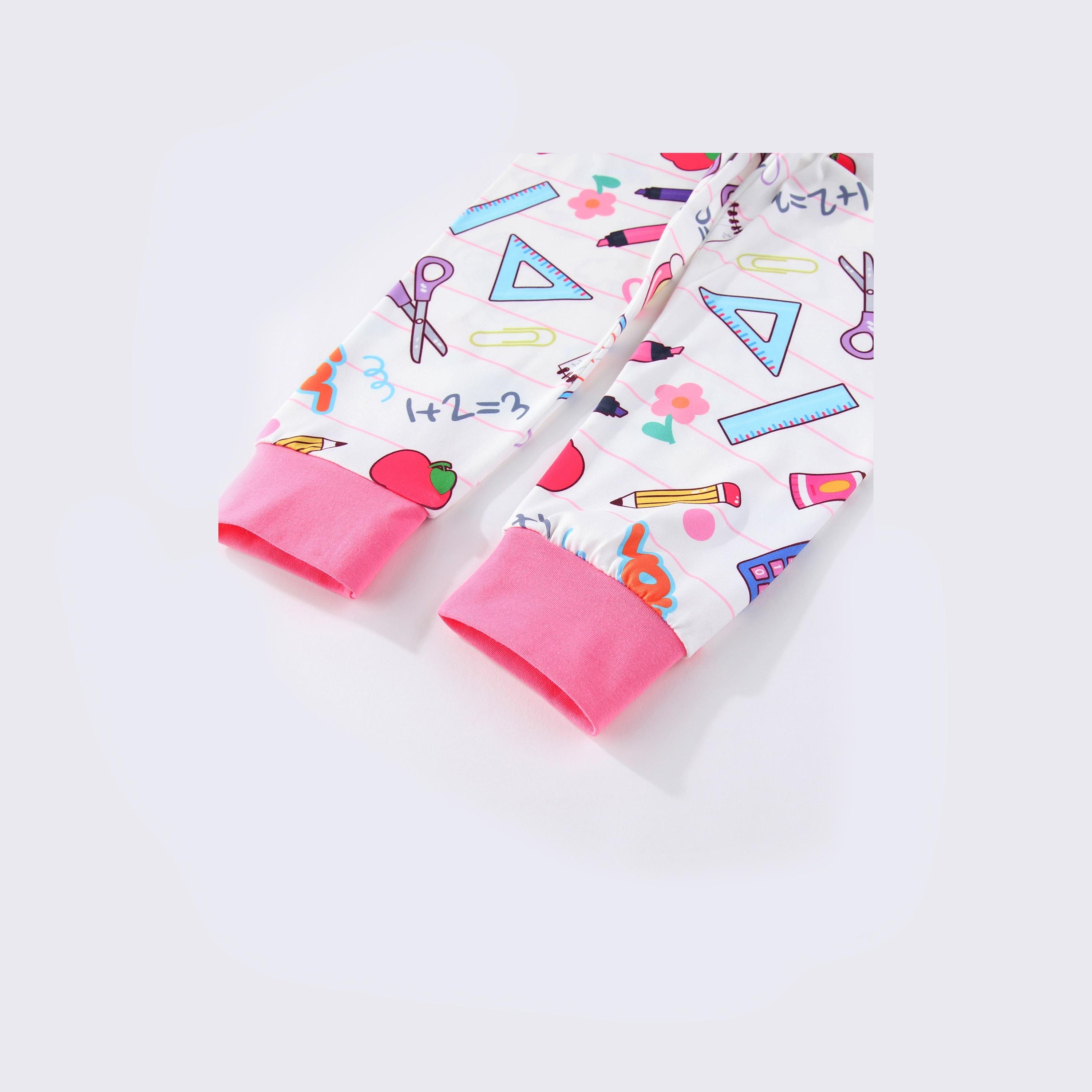 تي شيرت مطبوع ومتوهج في الظلام مكون من قطعتين مع بيجامة من بيبيكلو-girls-clothing-nightwear-image-2