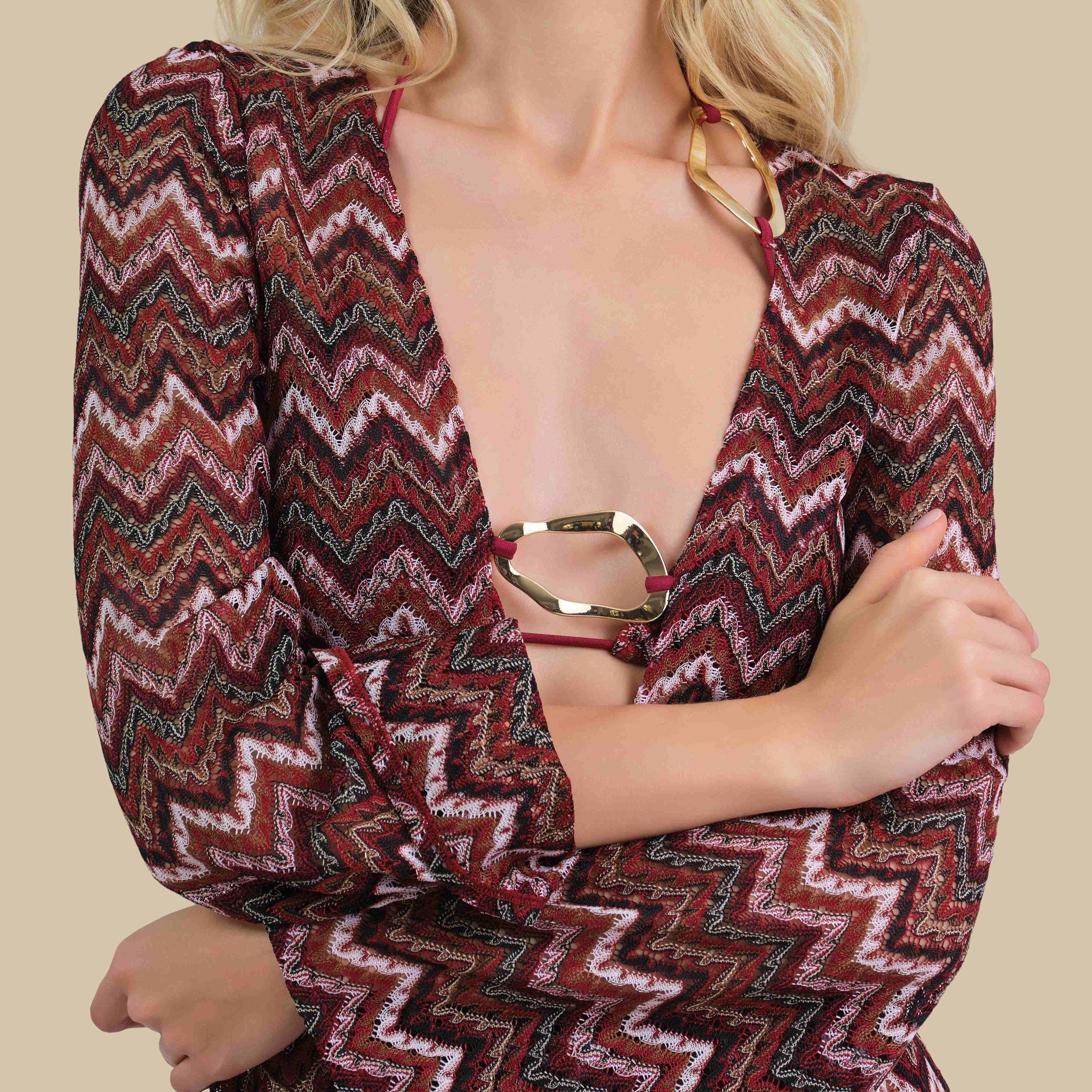فستان نسائي بياقة V وأكمام طويلة بنقشة متعرجة من إيسلا اند إيفي-women-clothing-swimandbeach-coverups-image-2