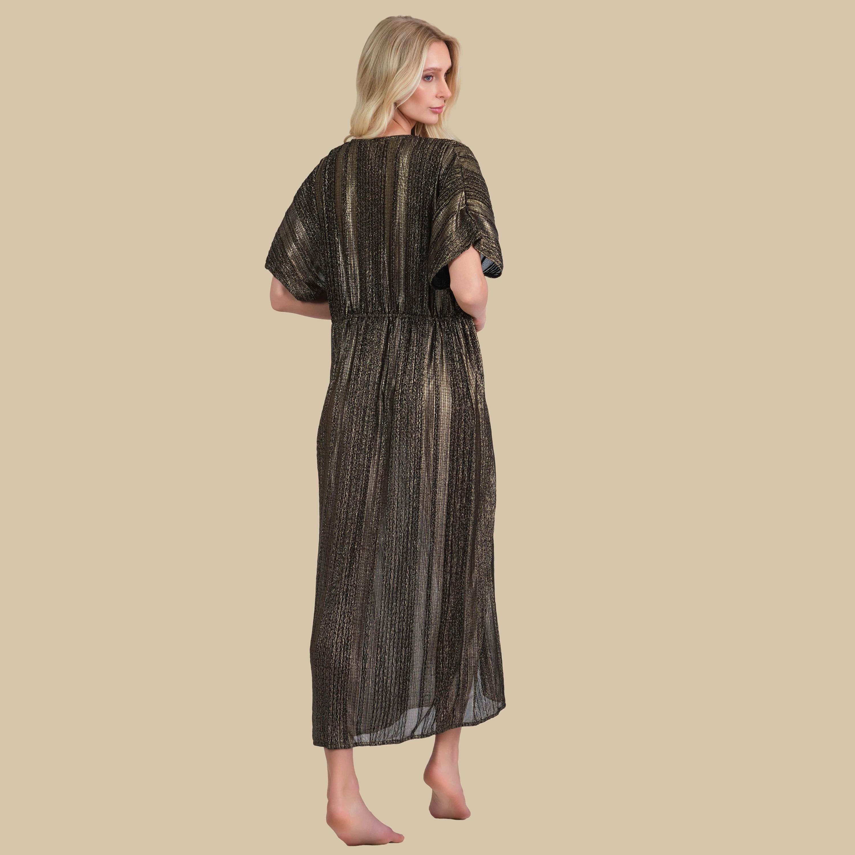 روب نسائي لامع قصير الأكمام من إيسلا اند إيفي-women-clothing-nightwear-robes-image-3