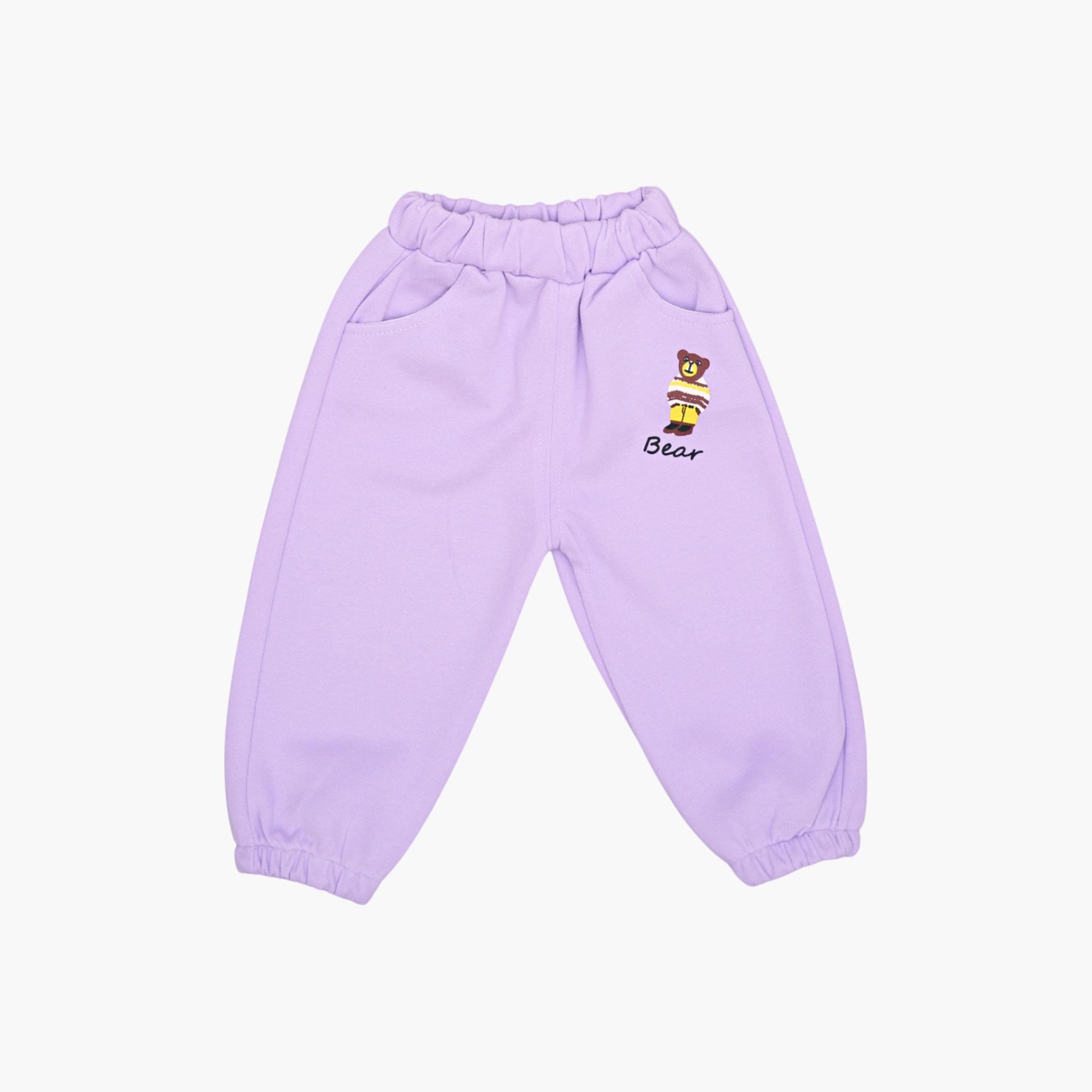 طقم من قطعتين: سويت شيرت مطبوع بتفاصيل فيونكة مع بنطال رياضي من بيبيكلو-girls-clothing-setsandcoords-image-5