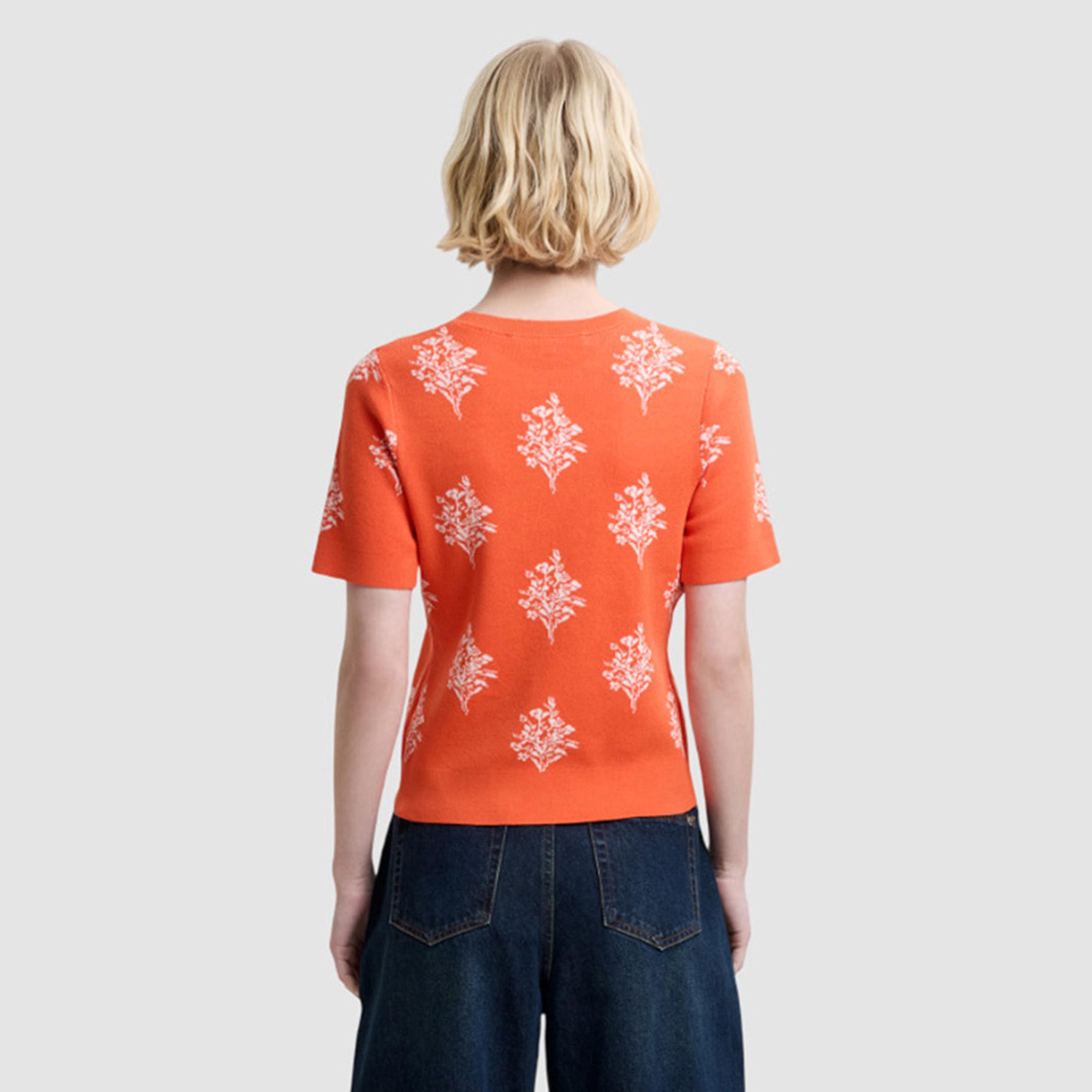 بلوزة محبوكة نسائية بياقة مستديرة وطبعة زهور تجريدية لون برتقالي من فرينش كونكشن-women-clothing-shirtsandblouses-blouses-image-4