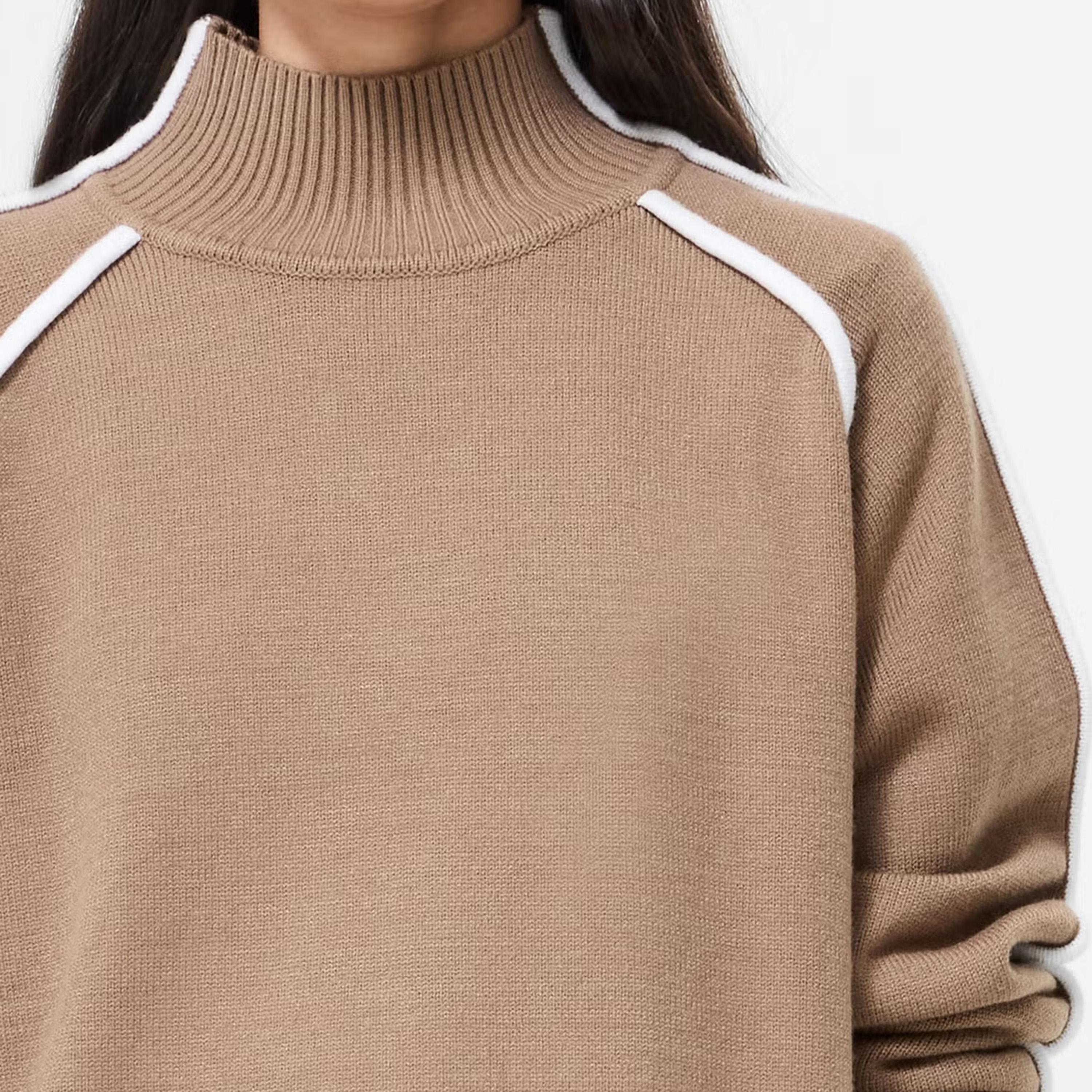 بلوفر حريمي بأكمام راجلان وفتحة رقبة عالية مع أطراف متباينة اللون من فرينش كونكشن-women-winterwear-cardigansandjumpers-jumpers-image-5