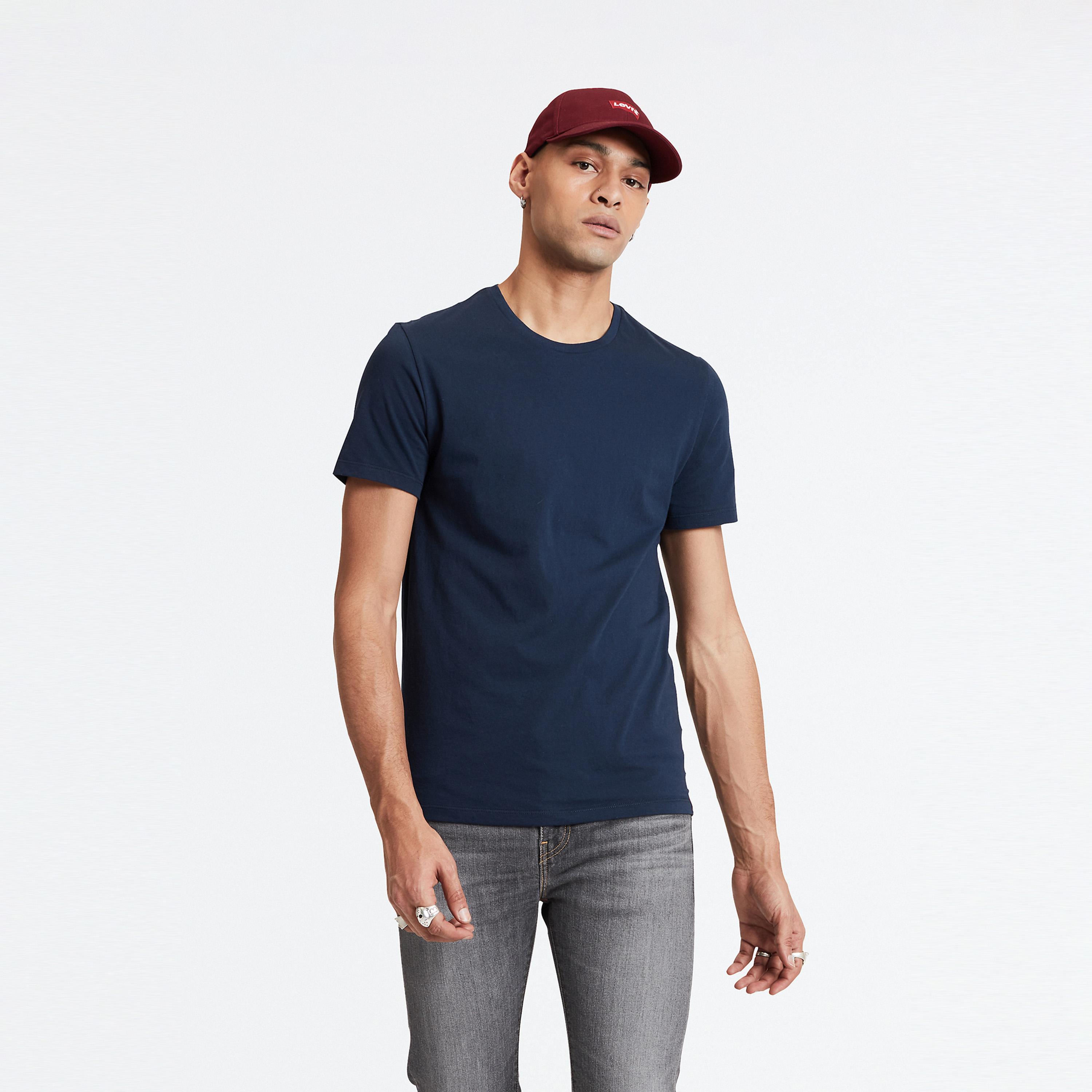 ليفايز- قميص تي شيرت أكمام قصيرة ياقة مستديرة- عدد 2-men-clothing-tshirtsandpolos-tshirts-image-4