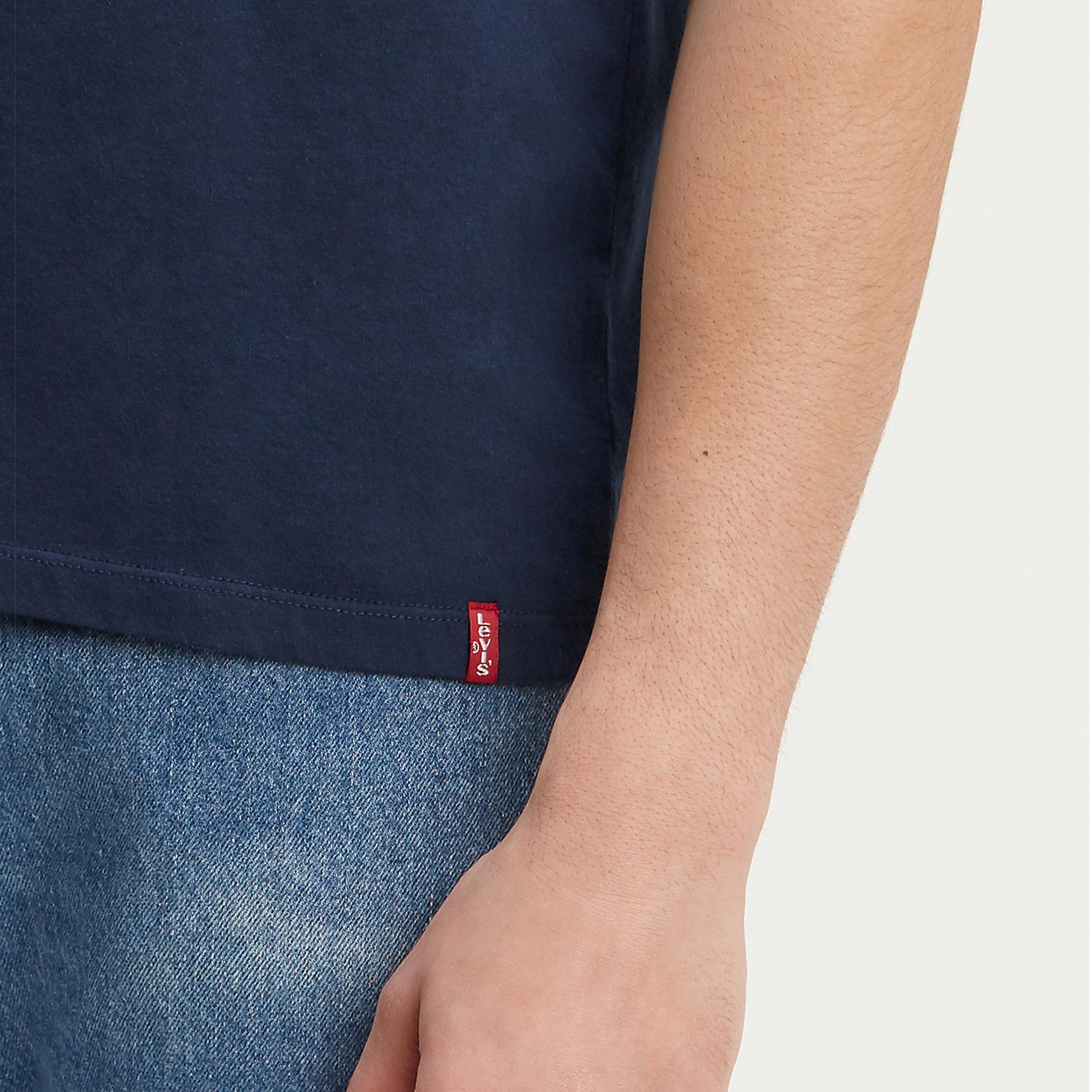 ليفايز- قميص تي شيرت أكمام قصيرة ياقة مستديرة- عدد 2-men-clothing-tshirtsandpolos-tshirts-image-8