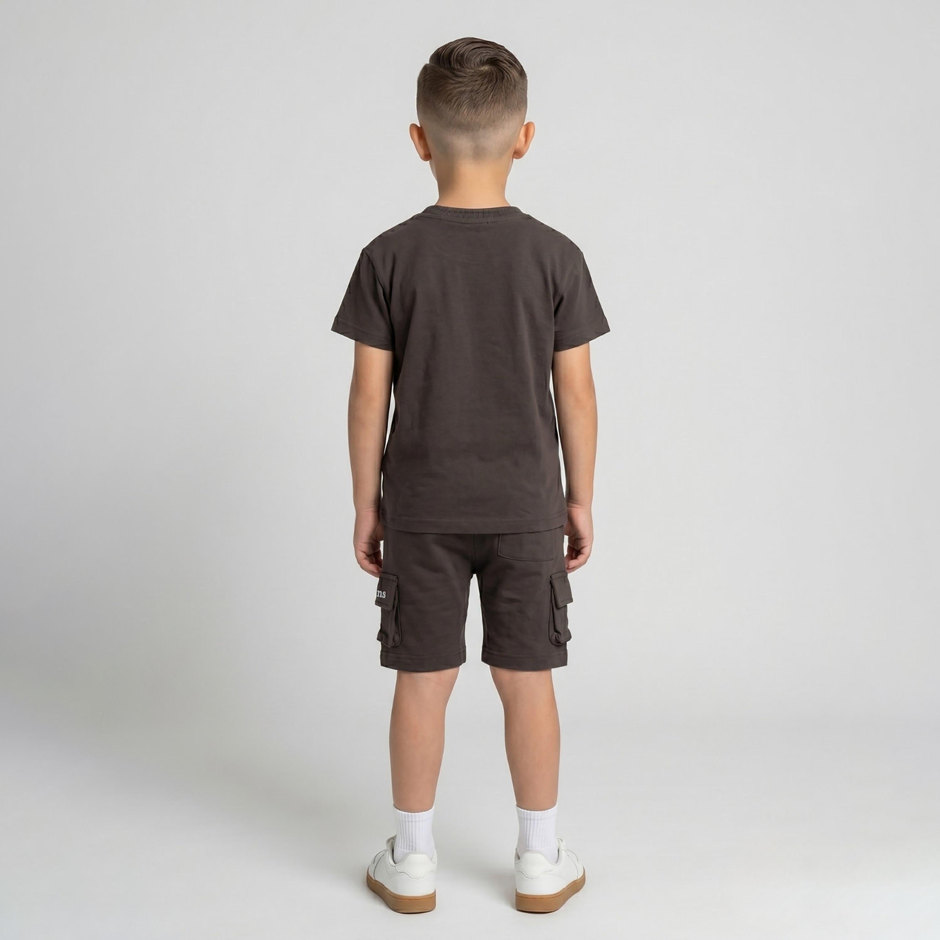 طقم تيشيرت بأكمام قصيرة وشورت كارغو من بيبيكلو-boys-clothing-setsandcoords-image-3