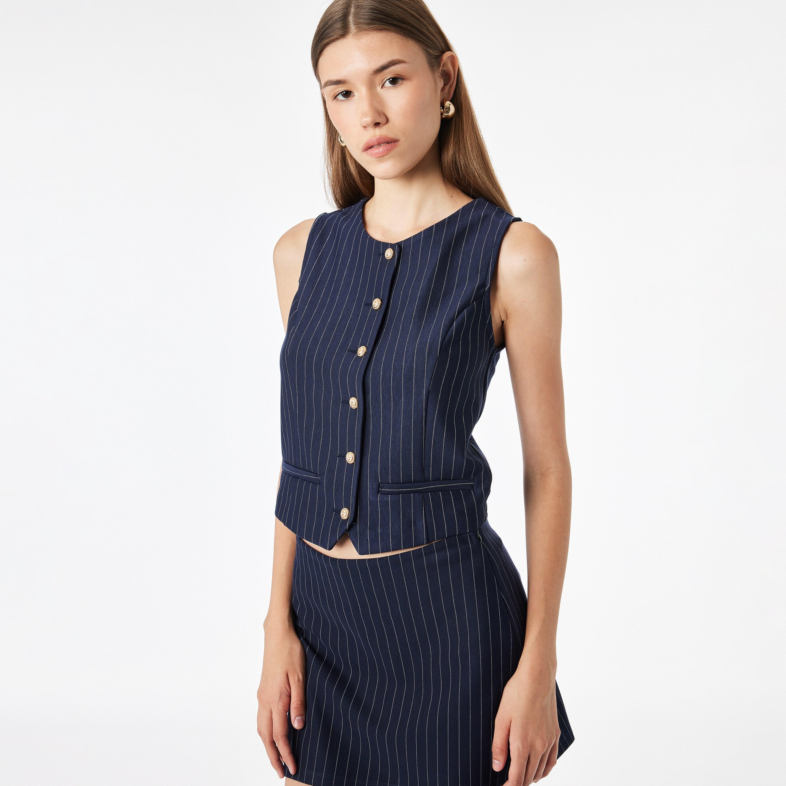 سترة نسائية مخططة باللون الأزرق من كوتون-women-winterwear-coatsandjackets-waistcoats-image-1