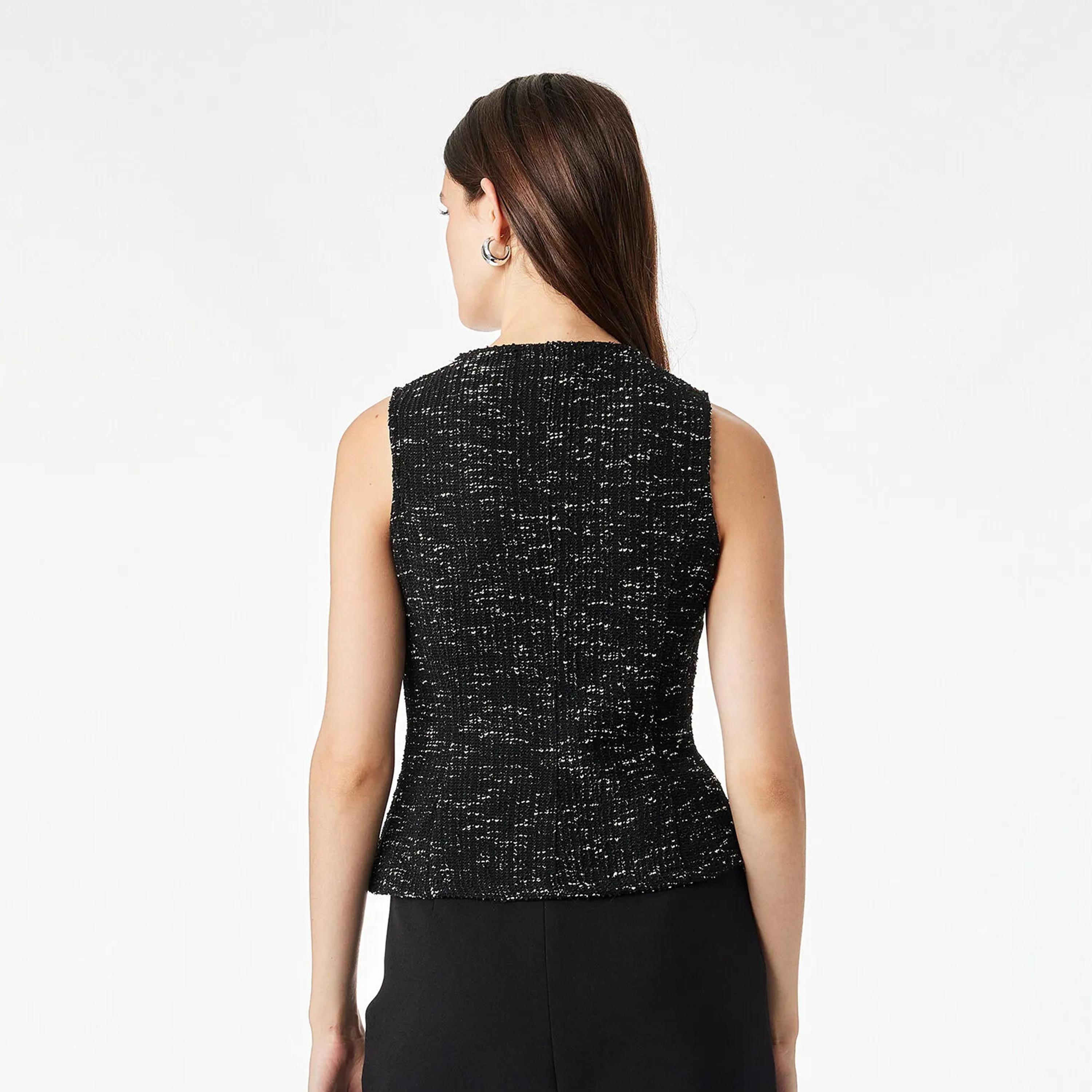KOTON Black Textured Cotton Women's Vest-women-winterwear-coatsandjackets-waistcoats-image-4