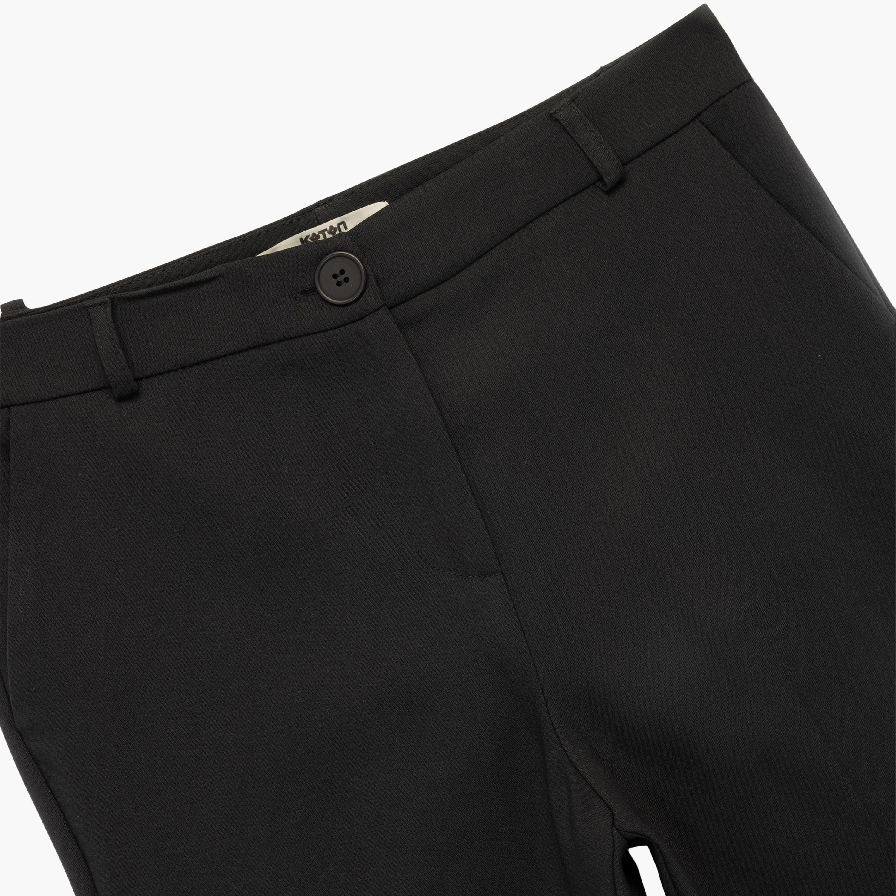 بنطال حريمي واسع (فليارد) وسحاب باللون الأسود من كوتون-women-clothing-trousers-image-5