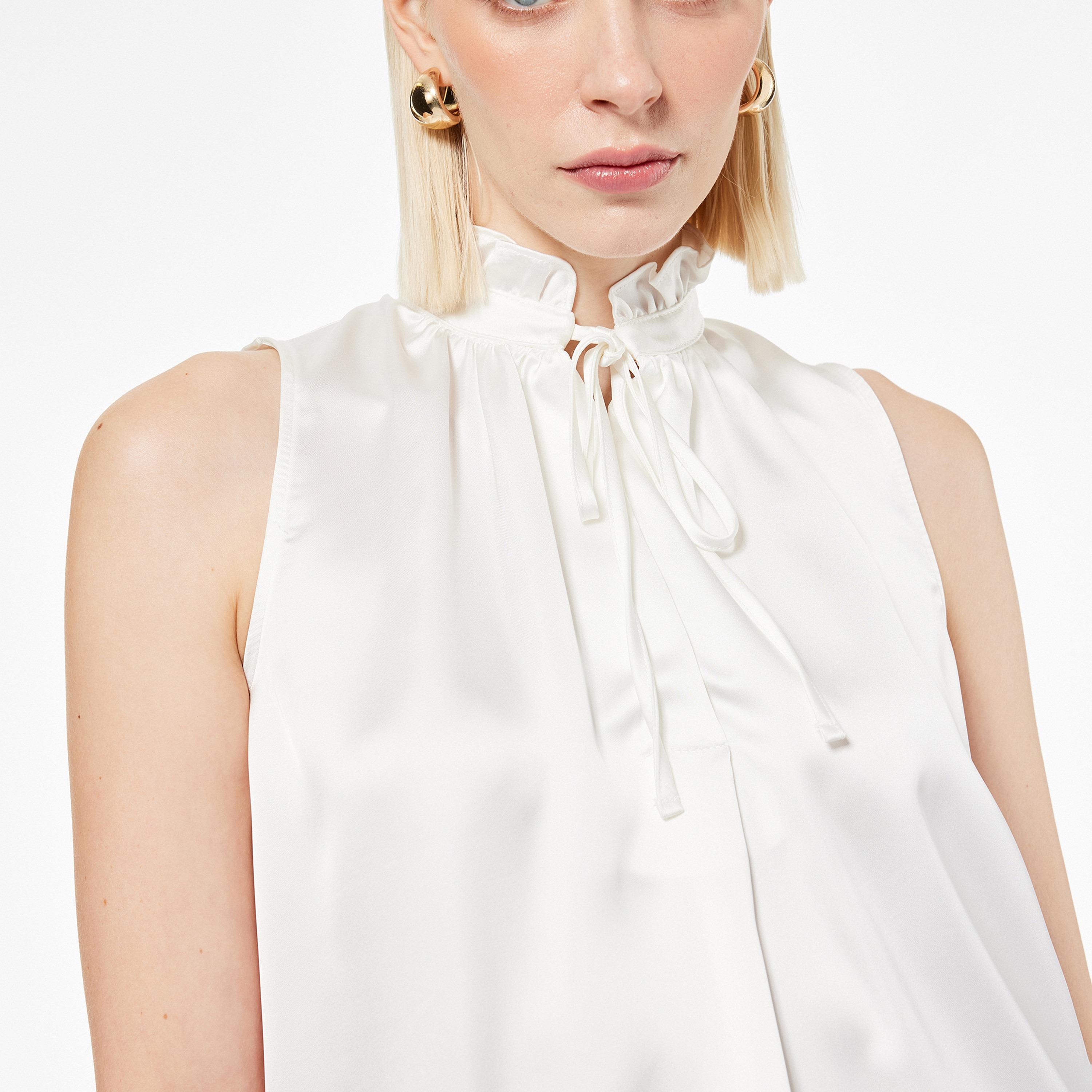 بلوزة بفتحة رقبة مكشكشة باللون الأبيض للنساء من كوتون-women-clothing-shirtsandblouses-blouses-image-2