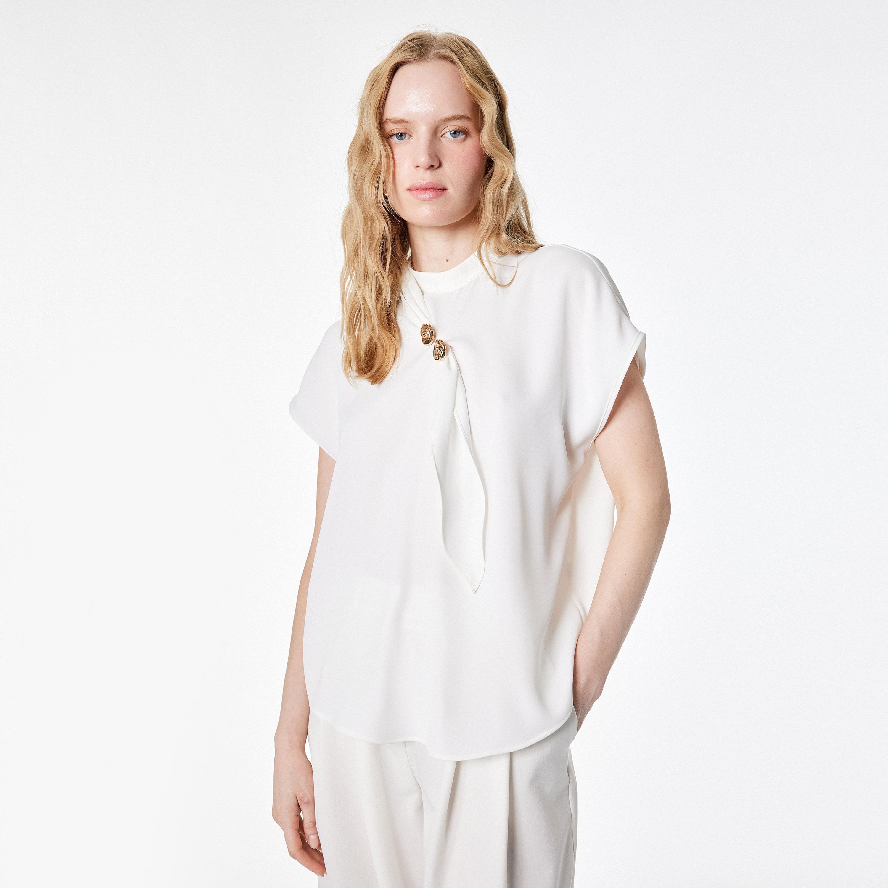 توب ستان حريمي بأكمام دولمان باللون الأبيض من كوتون-women-clothing-shirtsandblouses-blouses-image-1