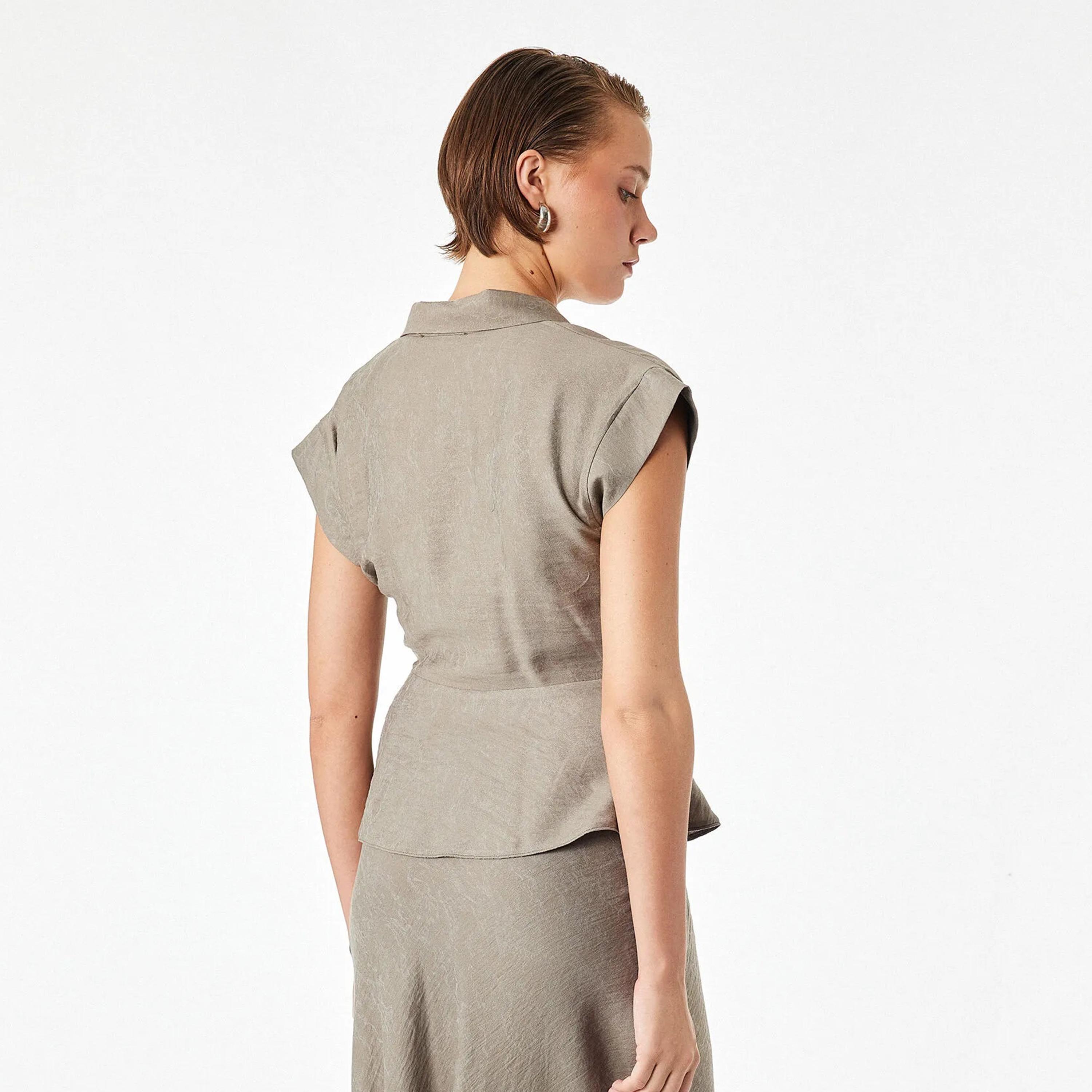KOTON Brown Textured Surplice Neck Women's Peplum Top-women-clothing-shirtsandblouses-blouses-image-3