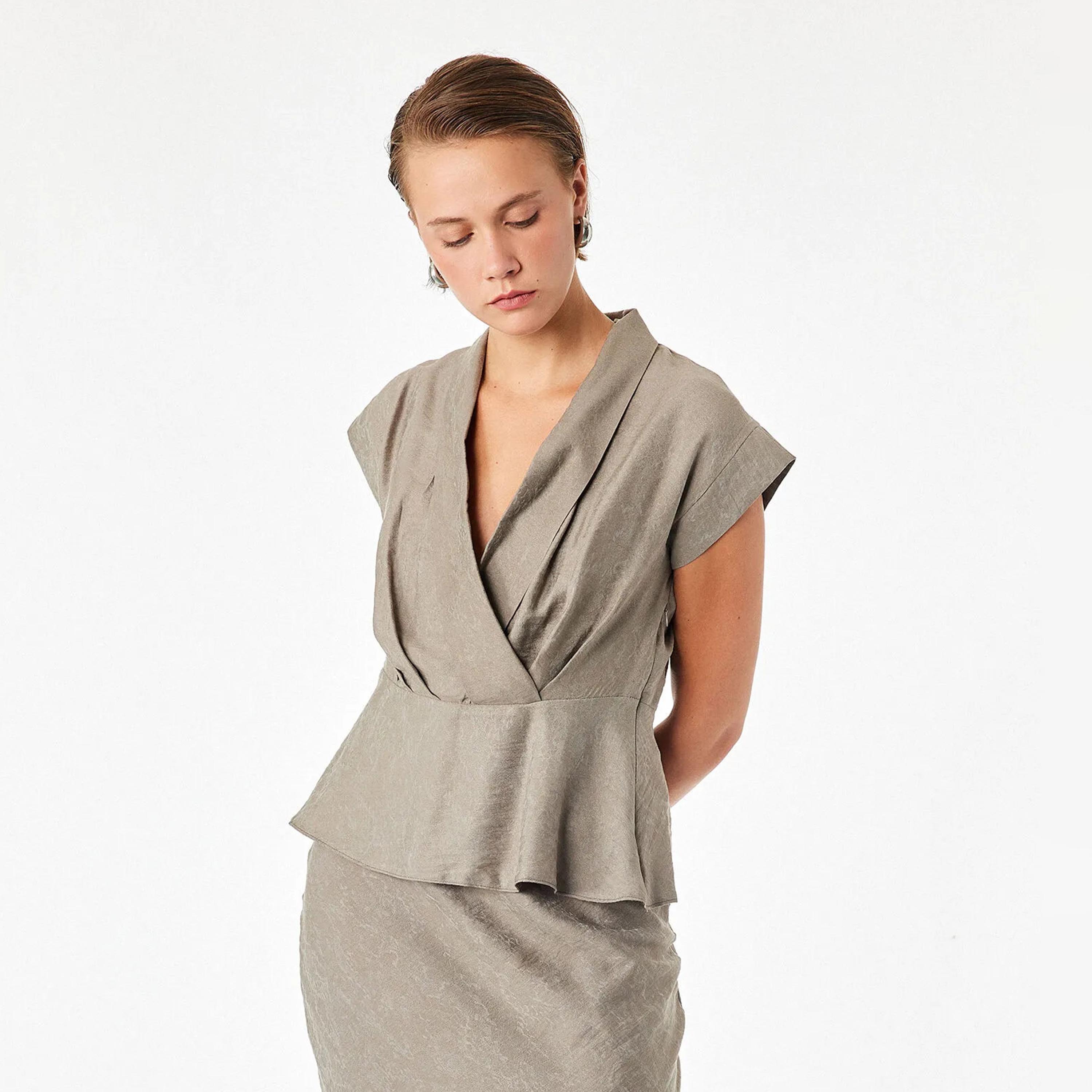 KOTON Brown Textured Surplice Neck Women's Peplum Top-women-clothing-shirtsandblouses-blouses-image-4