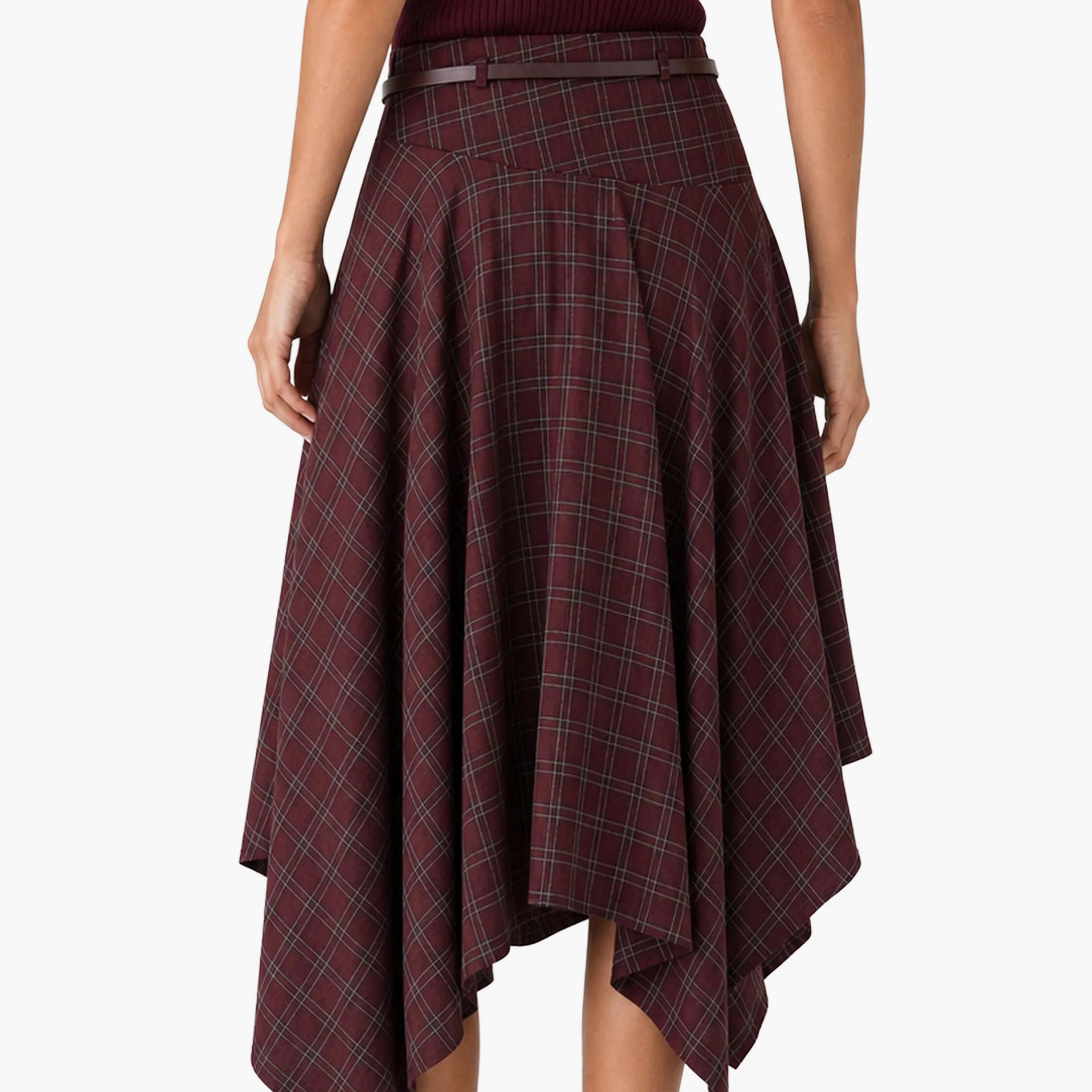 تنورة ميدي حريمي بنقشة الكاروهات وأطراف مموجة باللون العنابي من كوتون-women-clothing-skirts-image-4