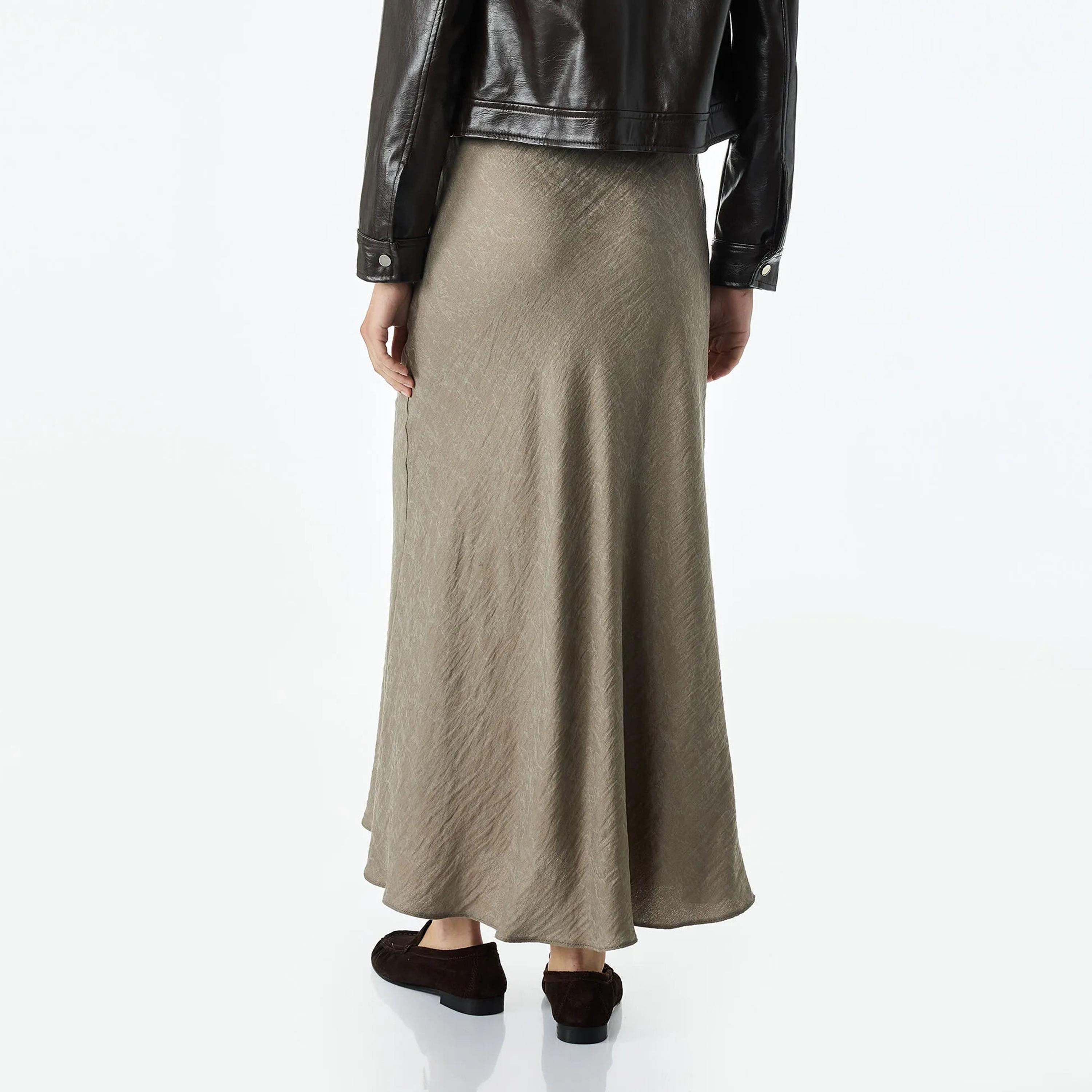 KOTON Brown Textured Bias-Cut Women's Maxi Skirt-women-clothing-skirts-image-4