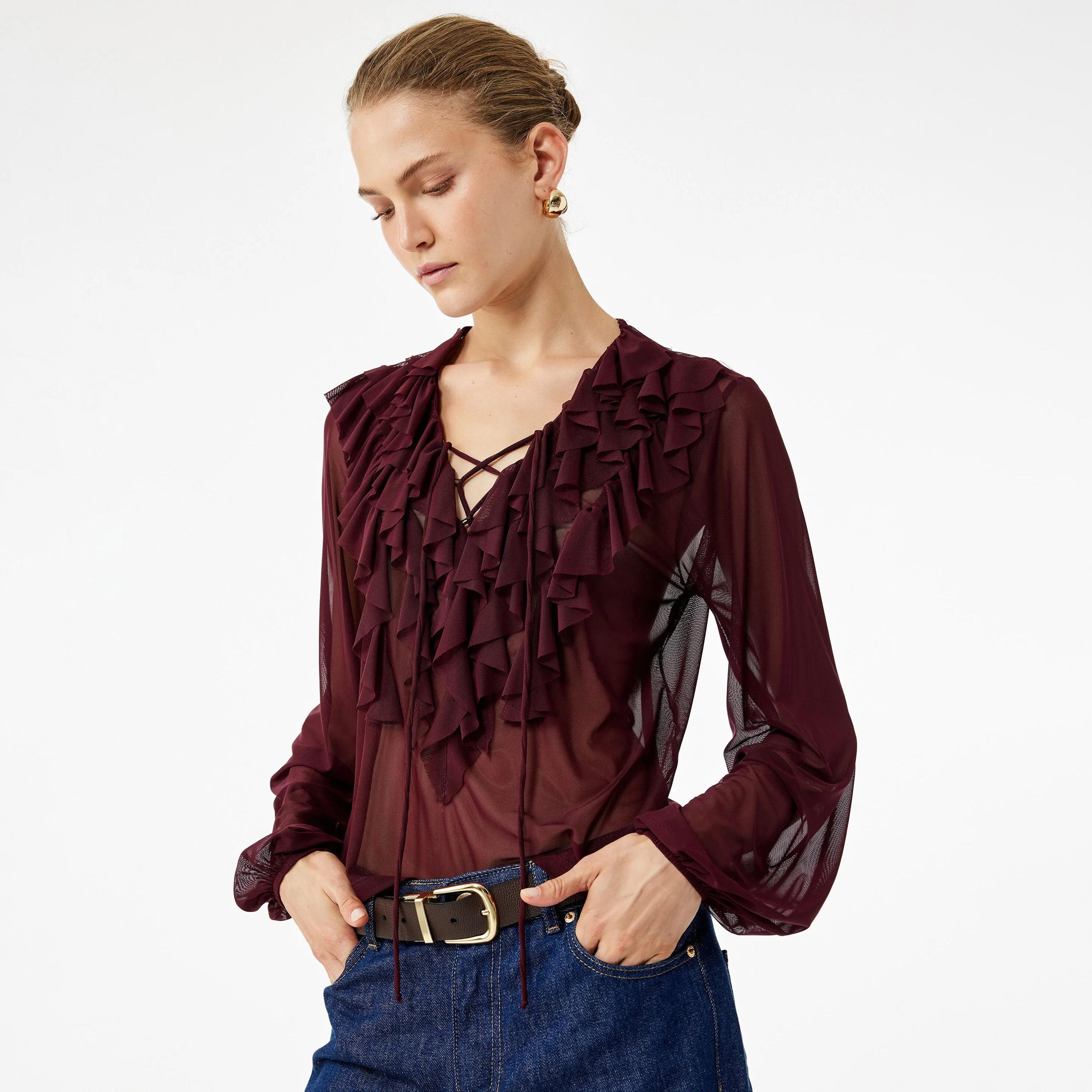 توب حريمي بني بكشكشة ورقبة برباط وأكمام بالون من كوتون-women-clothing-shirtsandblouses-blouses-image-9