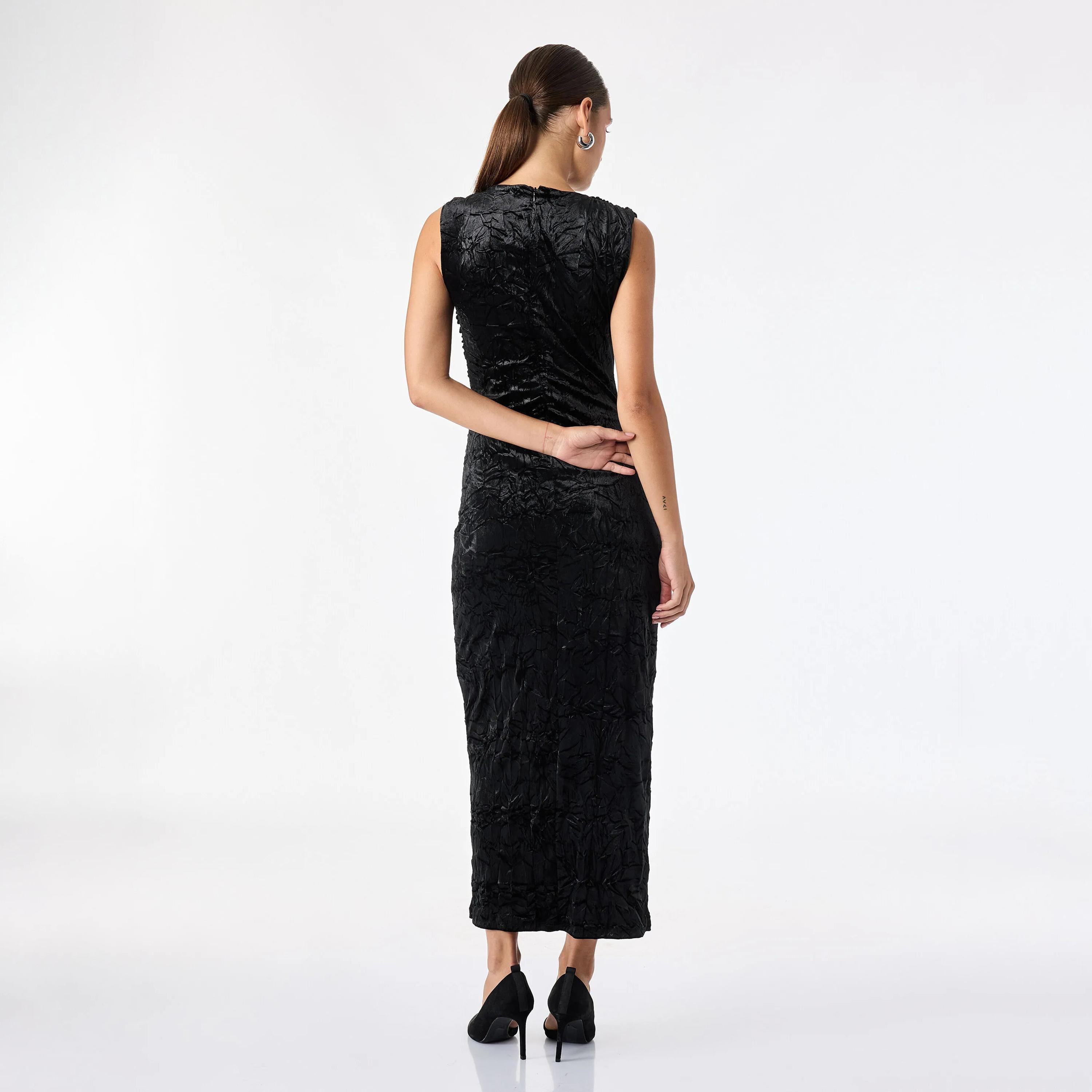 فستان ميدي حريمي بتصميم مستقيم (كولوم) من قماش قطن مجعد من كوتون-women-clothing-dresses-image-3