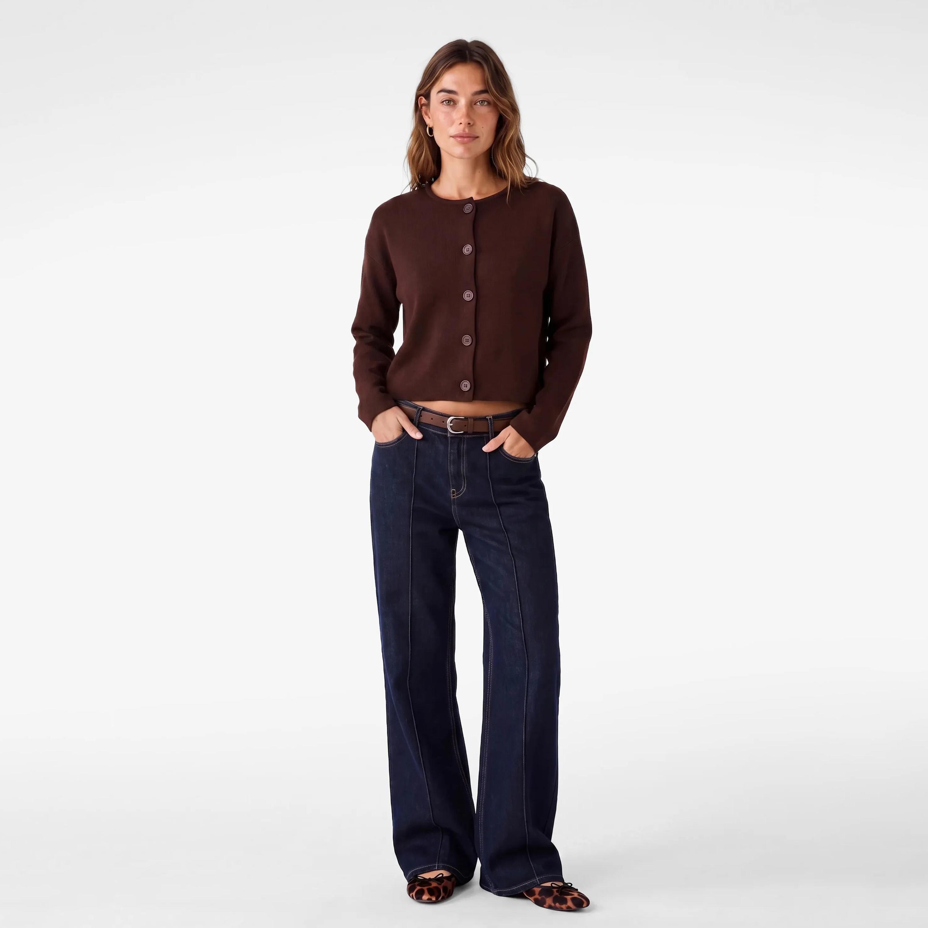 كارديجان بني بأكمام منسدلة للنساء من كوتون-women-winterwear-cardigansandjumpers-cardigans-image-2