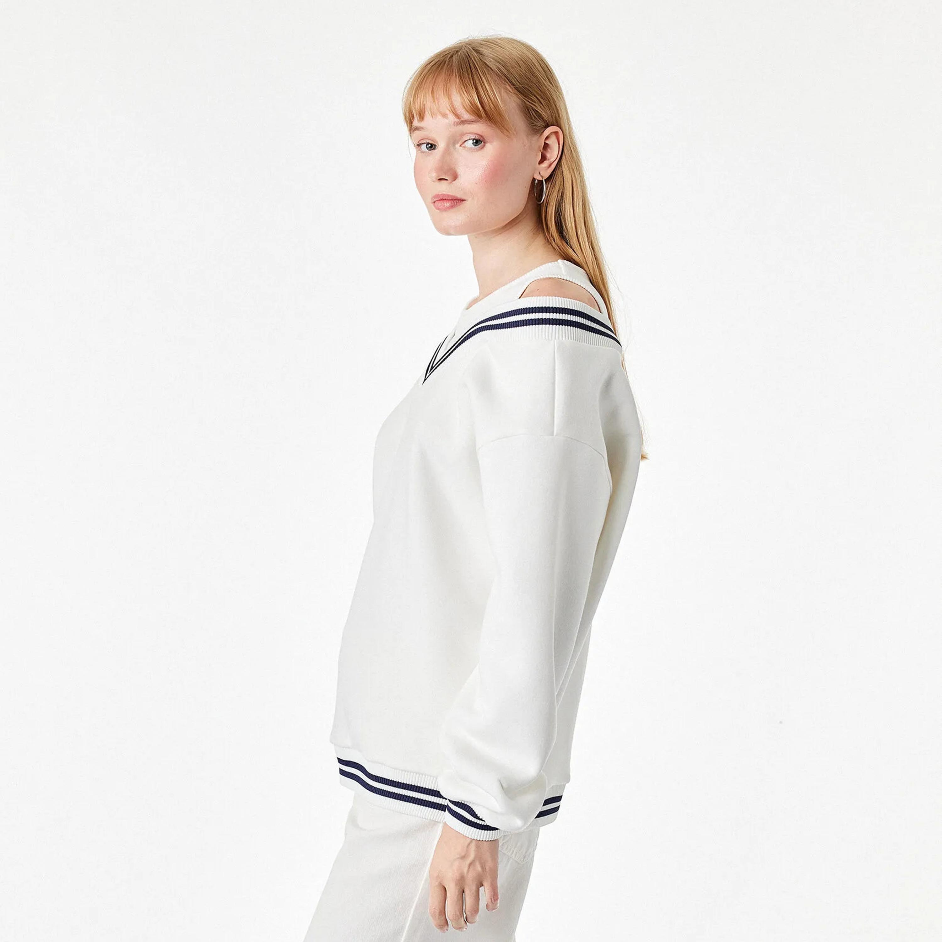 سويت شيرت حريمي بيج مخطط بأكمام مسدلة من كوتون-women-clothing-hoodiesandsweatshirts-sweatshirts-image-3