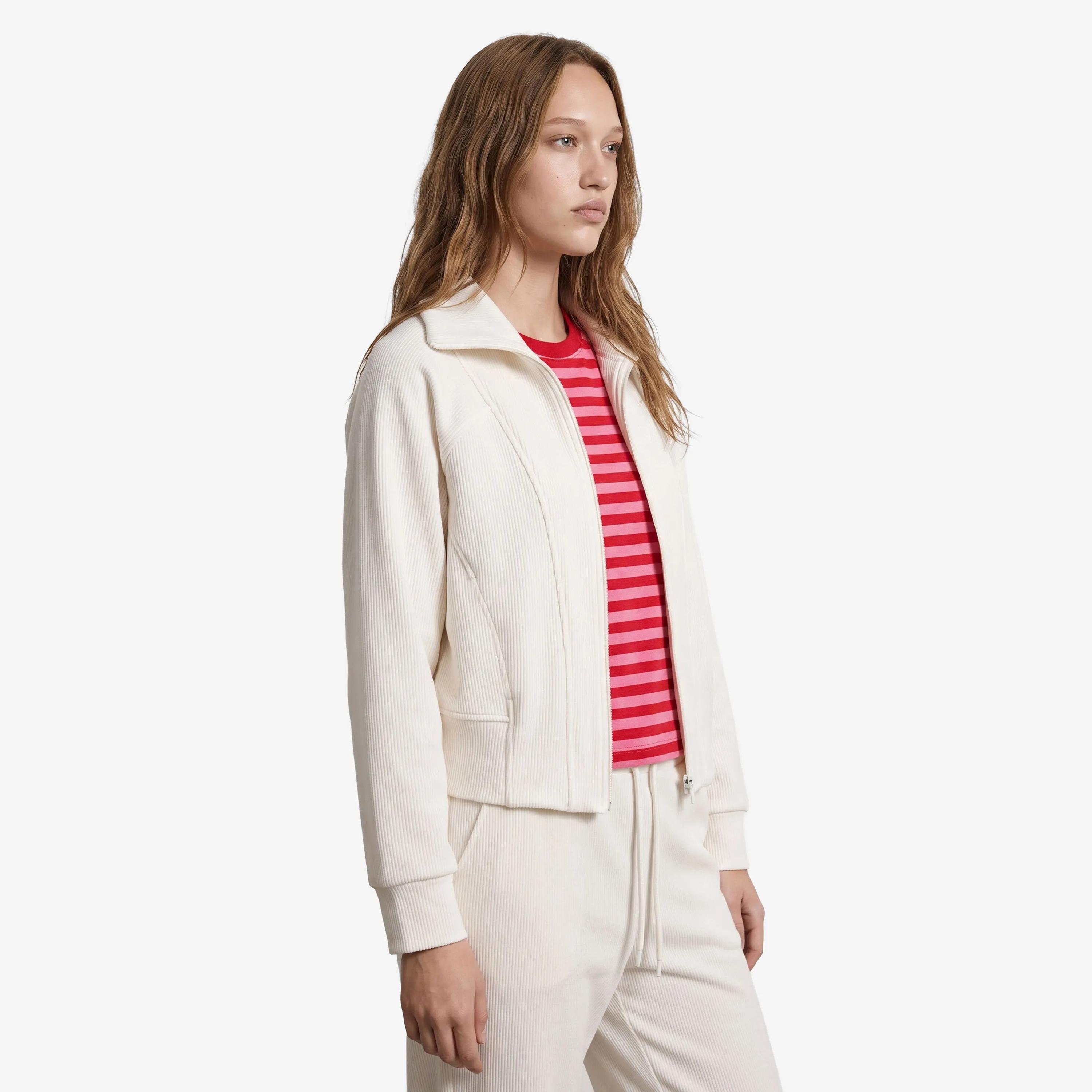 سويت شيرت حريمي بياقة لون بيج من كوتون-women-clothing-hoodiesandsweatshirts-sweatshirts-image-3