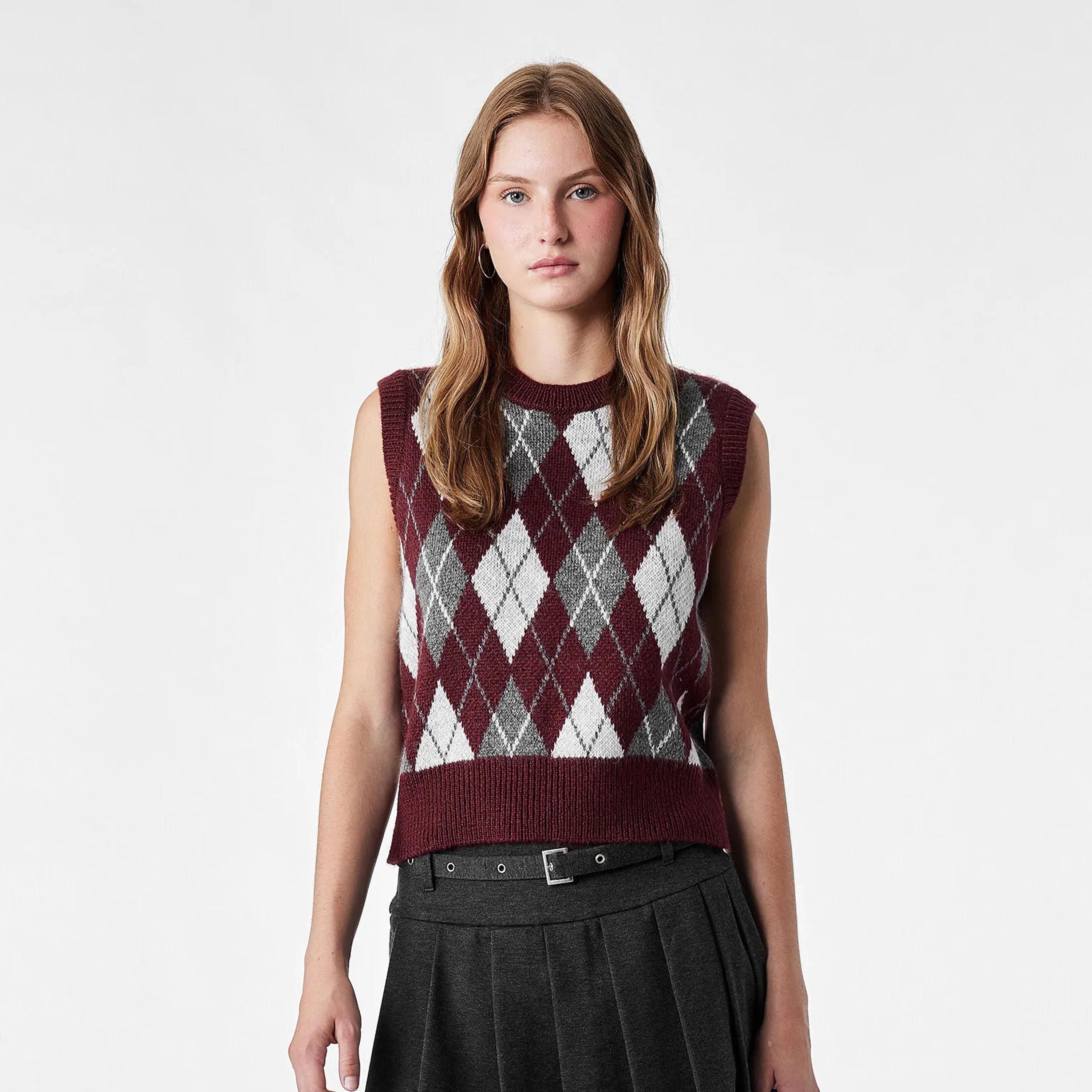 KOTON Burgundy Argyle Women's Sweater Vest-women-winterwear-cardigansandjumpers-jumpers-image-1