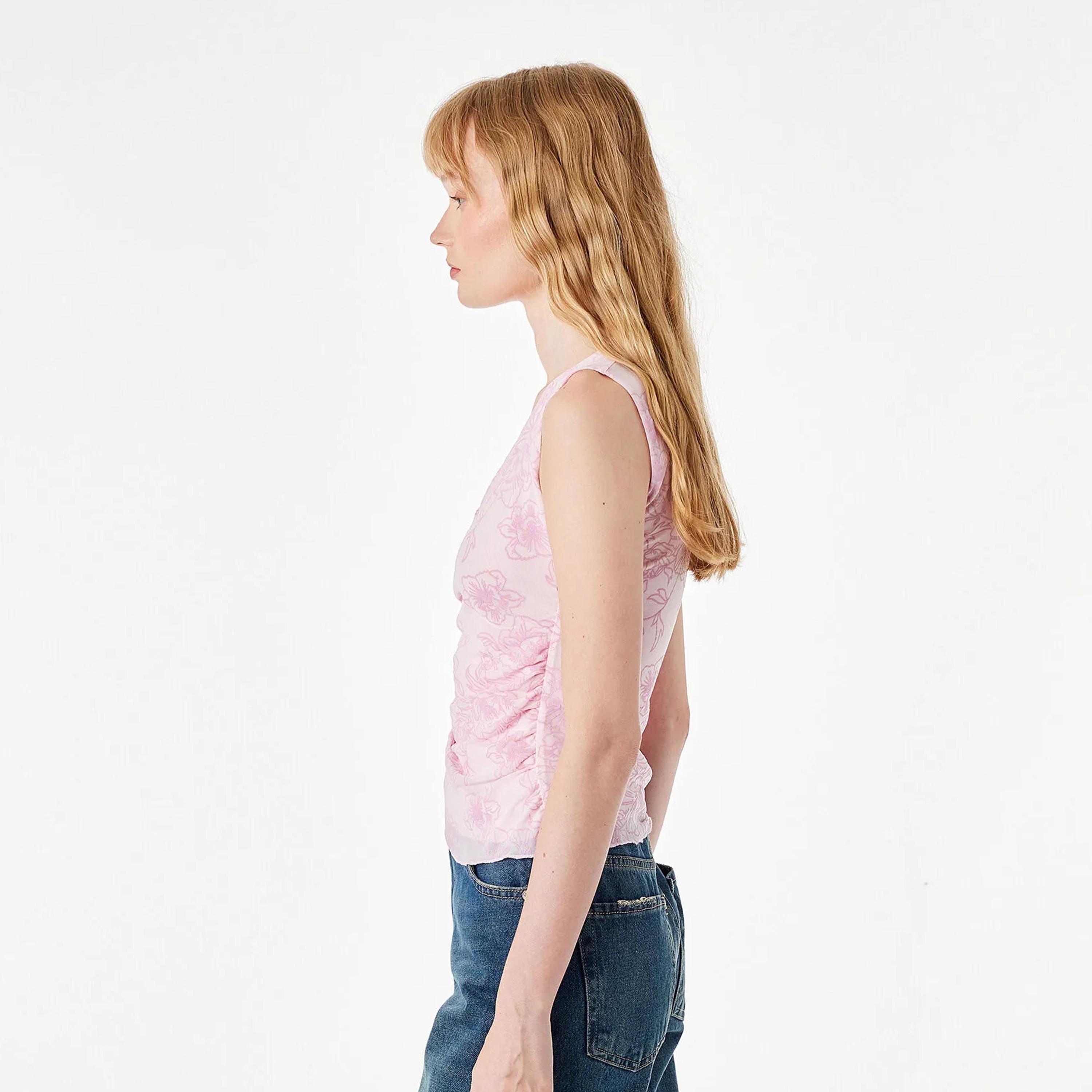 توب تانك حريمي بنقشة زهور وردي من كوتون-women-clothing-shirtsandblouses-blouses-image-3