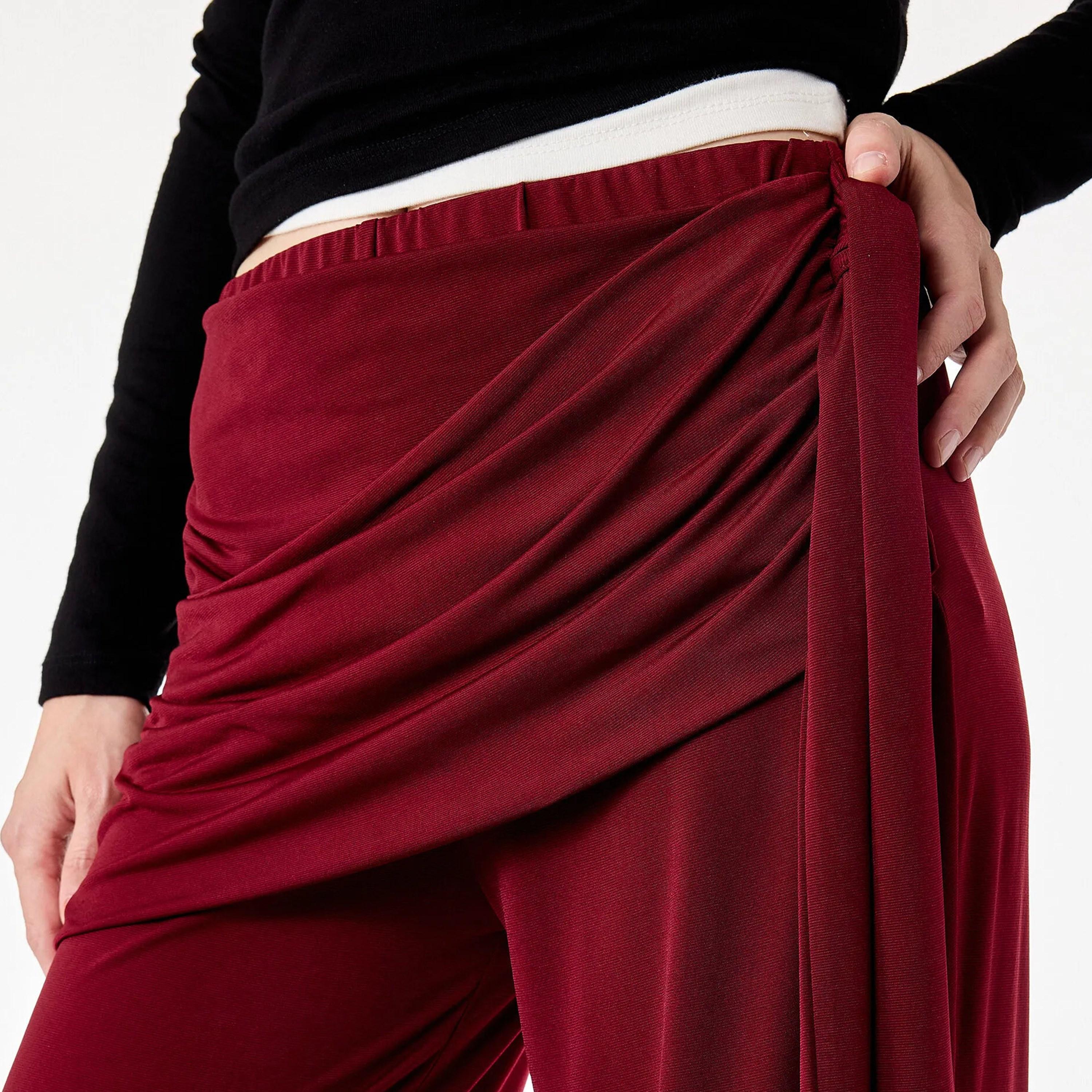 بنطلون حريمي فليرد بلون العنابي من كوتون-women-clothing-trousers-image-5