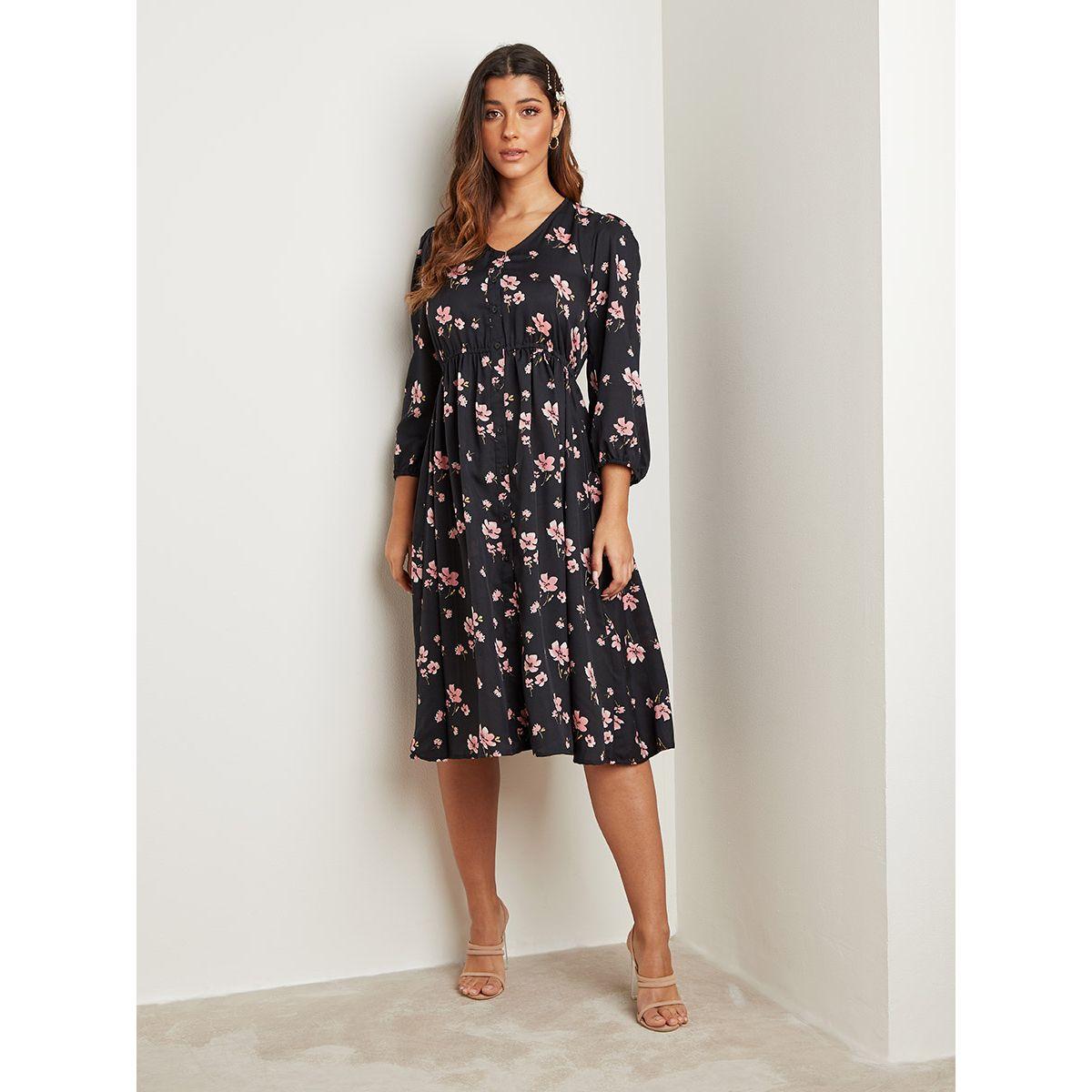 Styli Floral Ditsy Printed V Neck Midi Dress with Button Closure-women-clothing-dresses-image-3