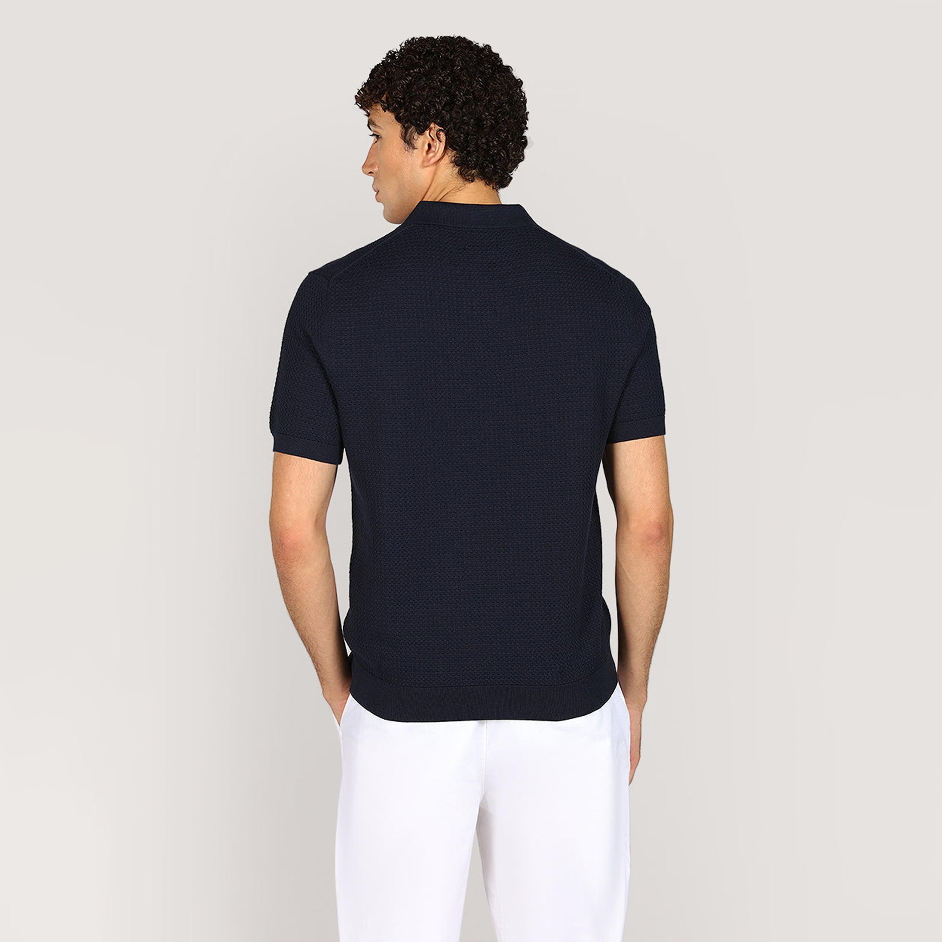 كنزة رجالية بياقة وأكمام قصيرة، بنسيج مزخرف من جانت-men-clothing-sweatersandpullovers-image-1