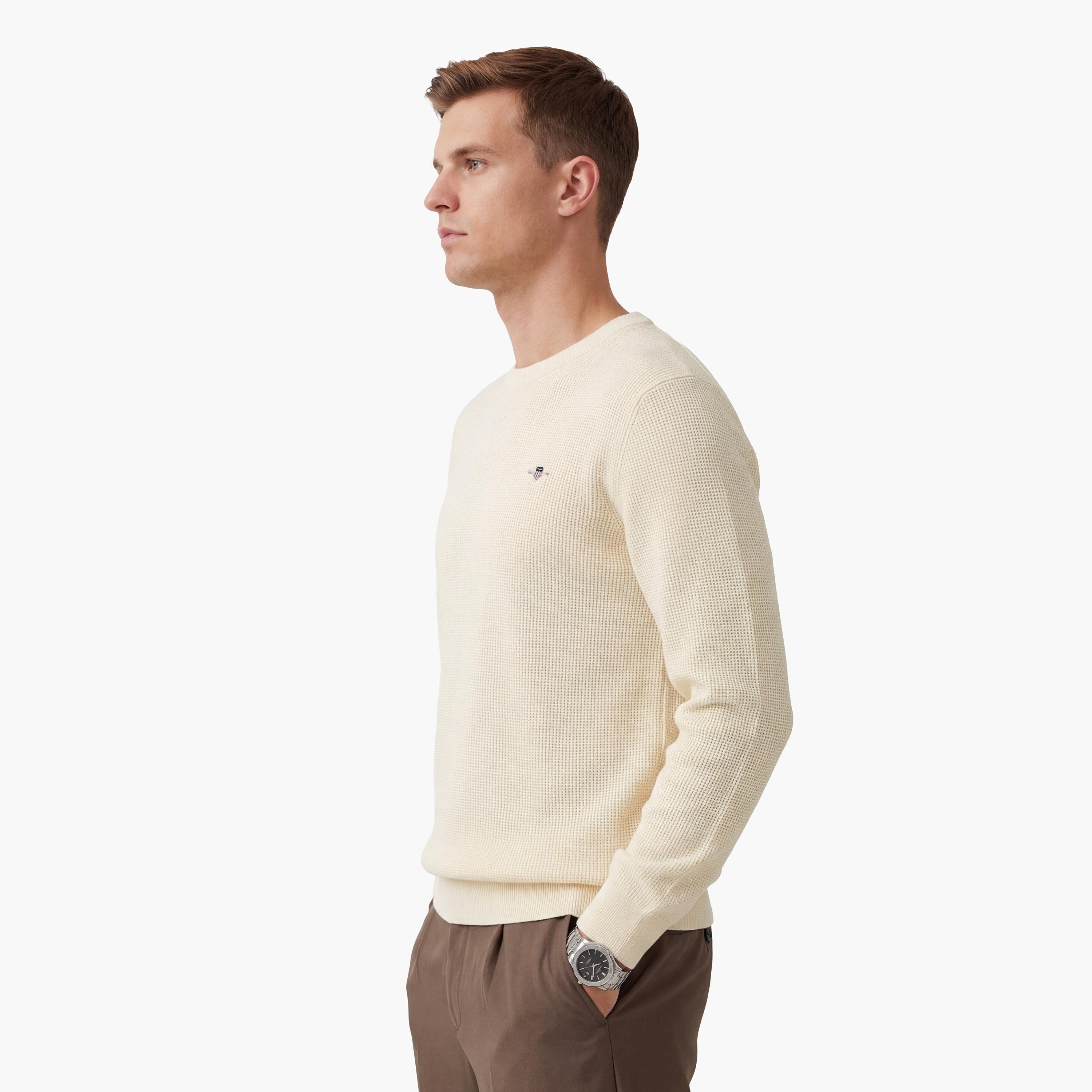 سويتر رجالي مضلع بأكمام طويلة وياقة "راوند نيك" من جانت-men-clothing-sweatersandpullovers-image-3